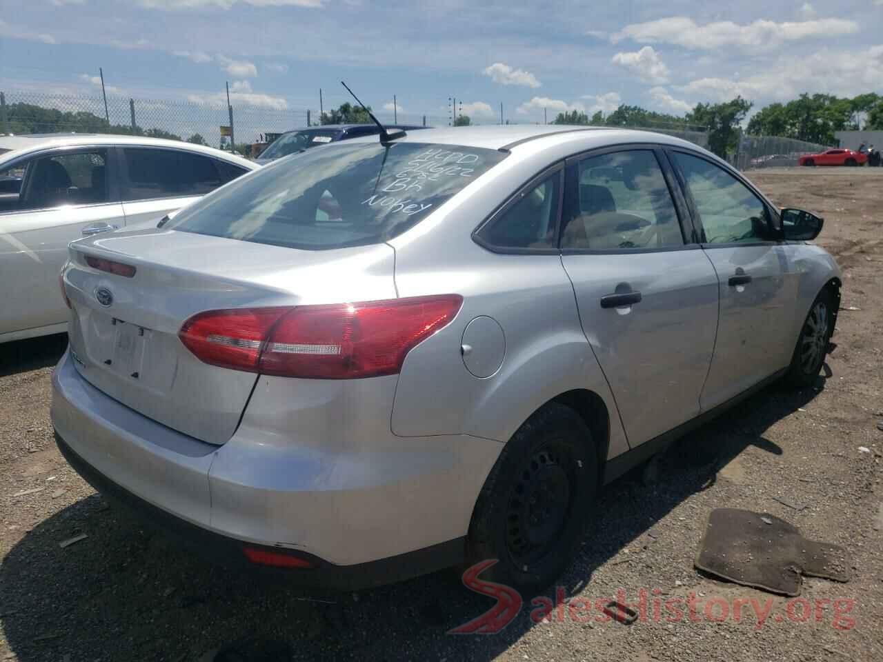 1FADP3E29JL256782 2018 FORD FOCUS