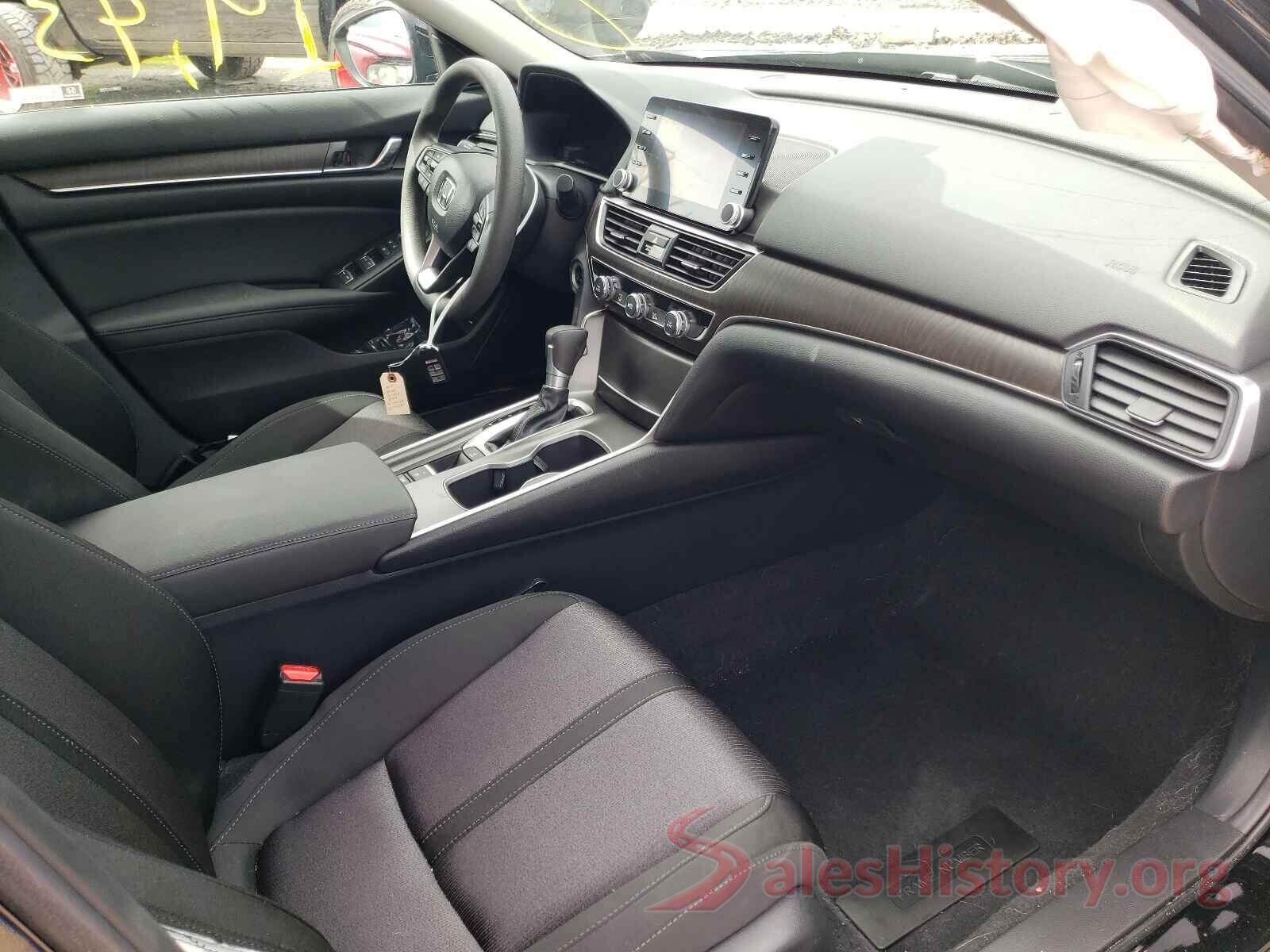 1HGCV1F43KA175064 2019 HONDA ACCORD