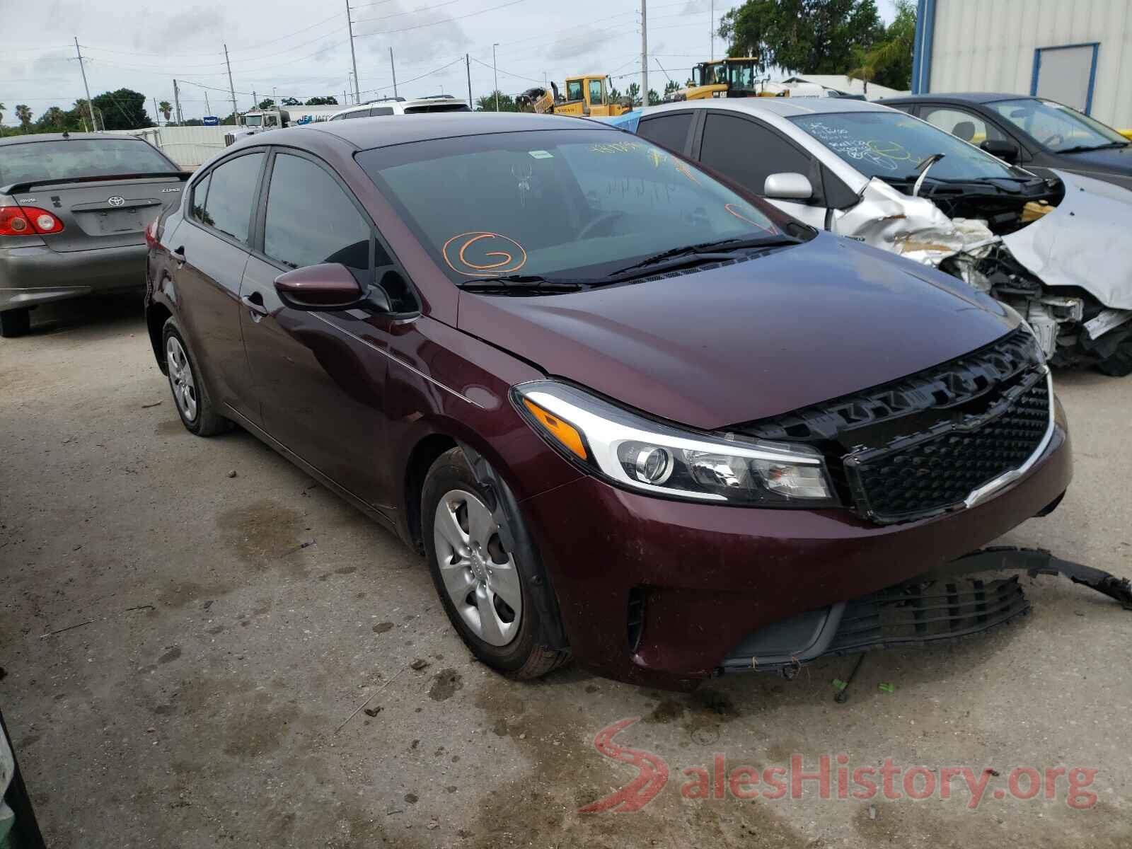 3KPFK4A77HE132893 2017 KIA FORTE