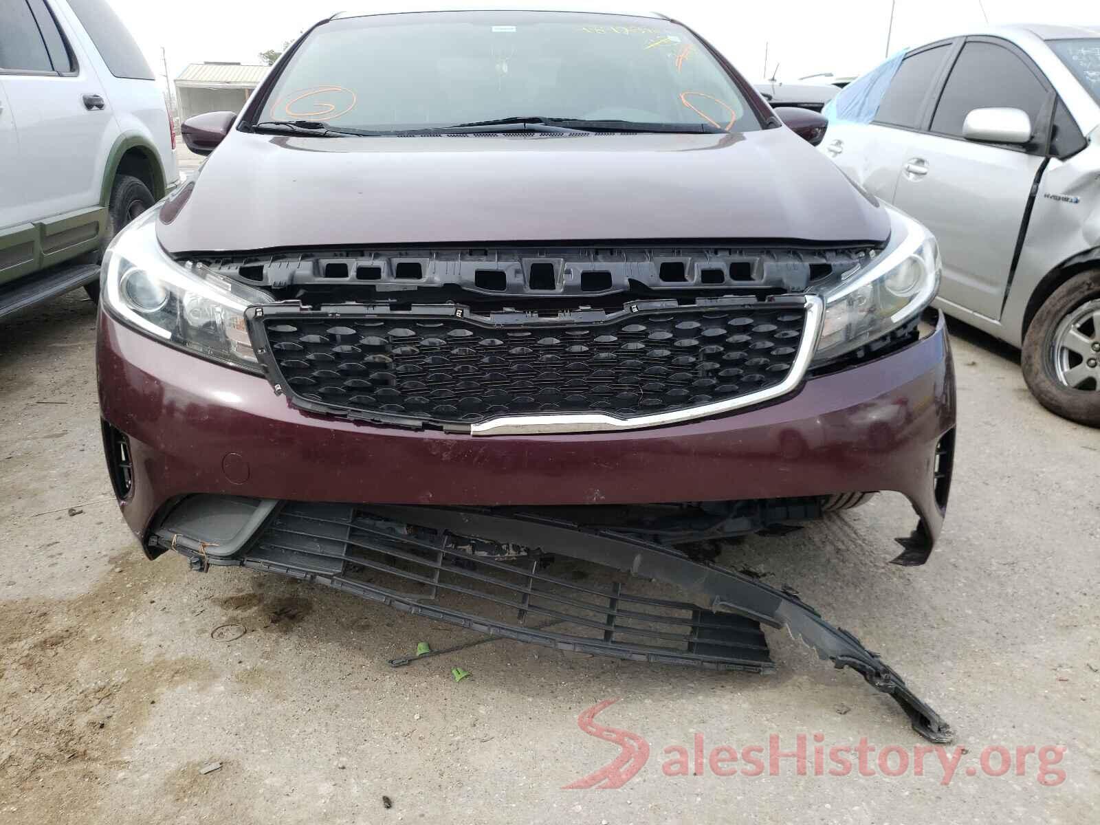 3KPFK4A77HE132893 2017 KIA FORTE