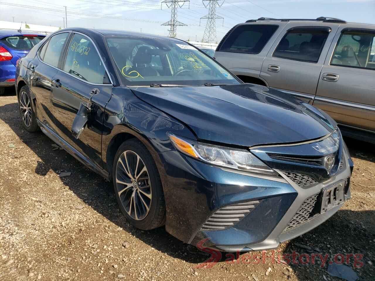 4T1B11HK2KU271781 2019 TOYOTA CAMRY