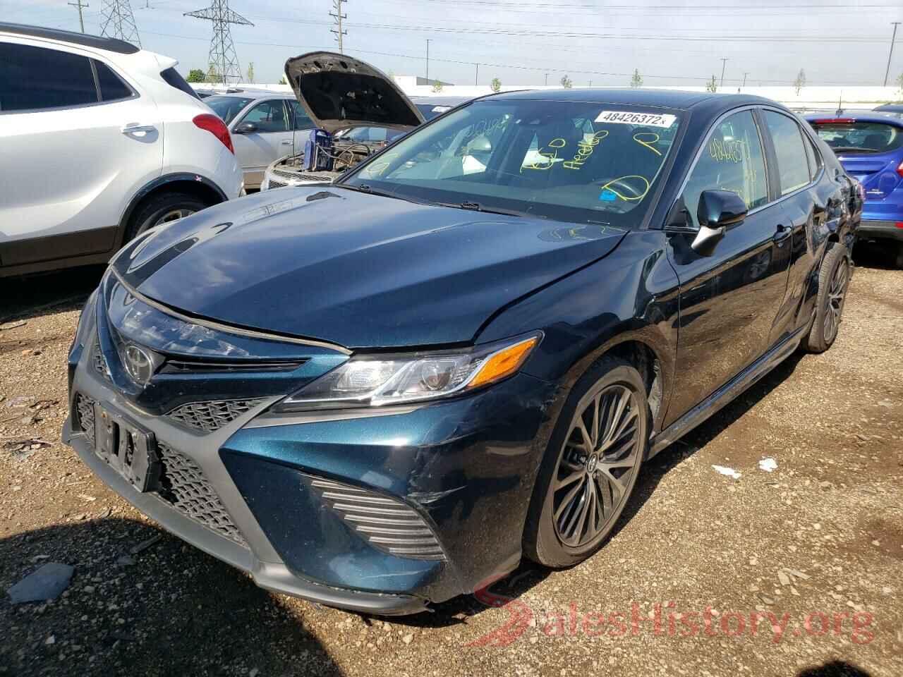 4T1B11HK2KU271781 2019 TOYOTA CAMRY