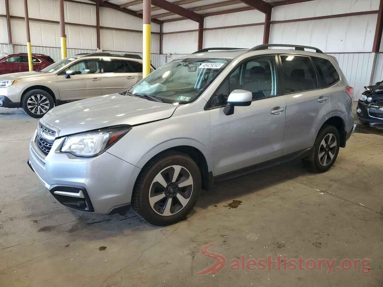 JF2SJAGC5JH404198 2018 SUBARU FORESTER