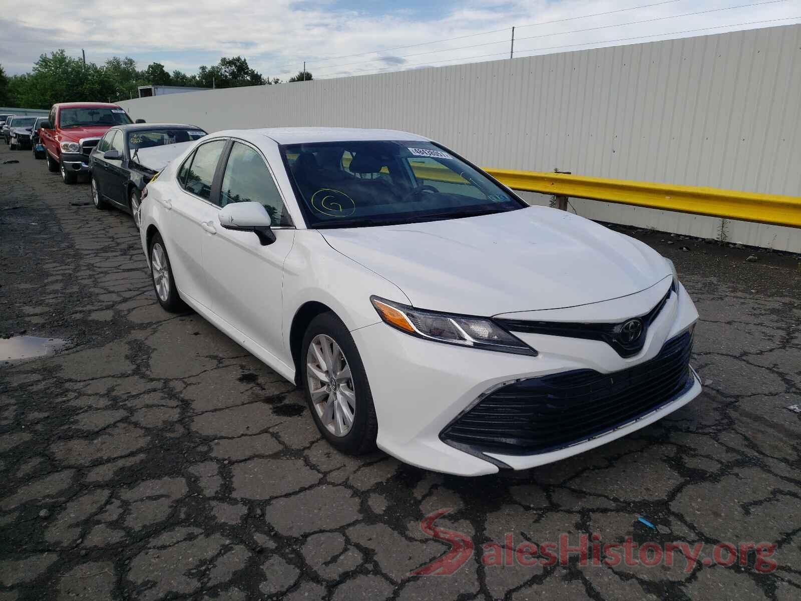 4T1C11AK1LU891201 2020 TOYOTA CAMRY