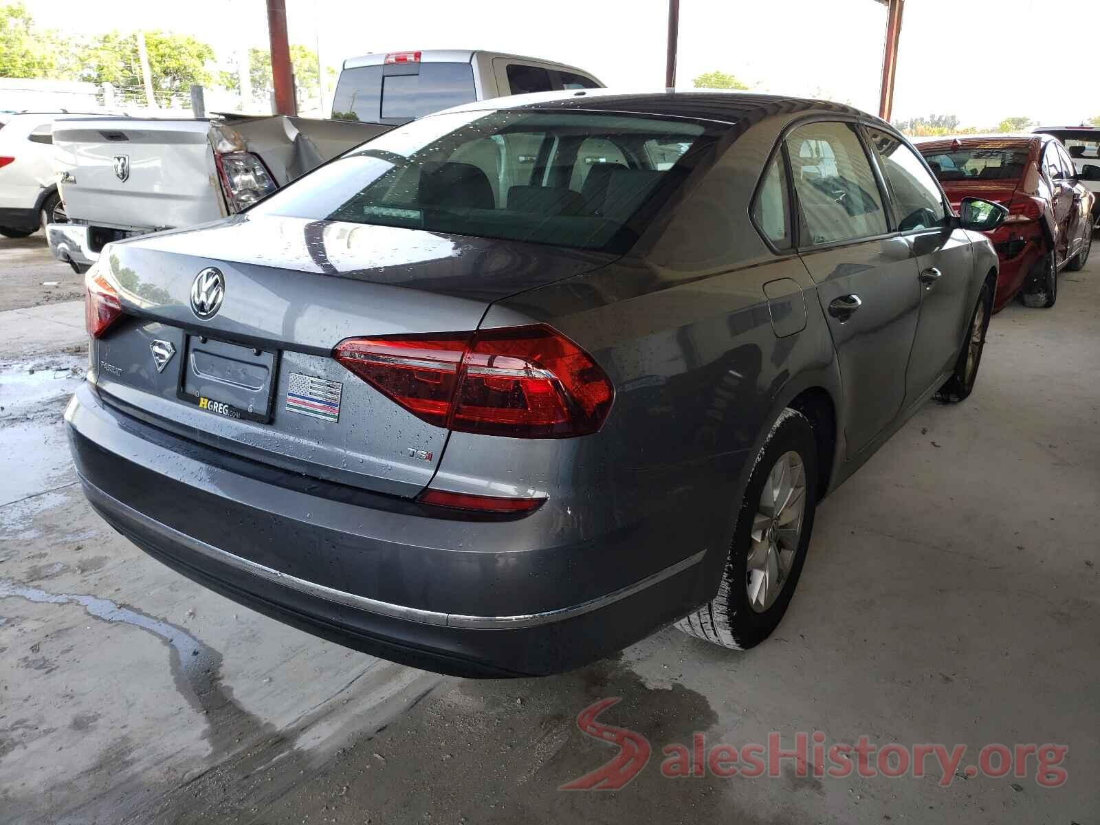 1VWAA7A35JC026304 2018 VOLKSWAGEN PASSAT