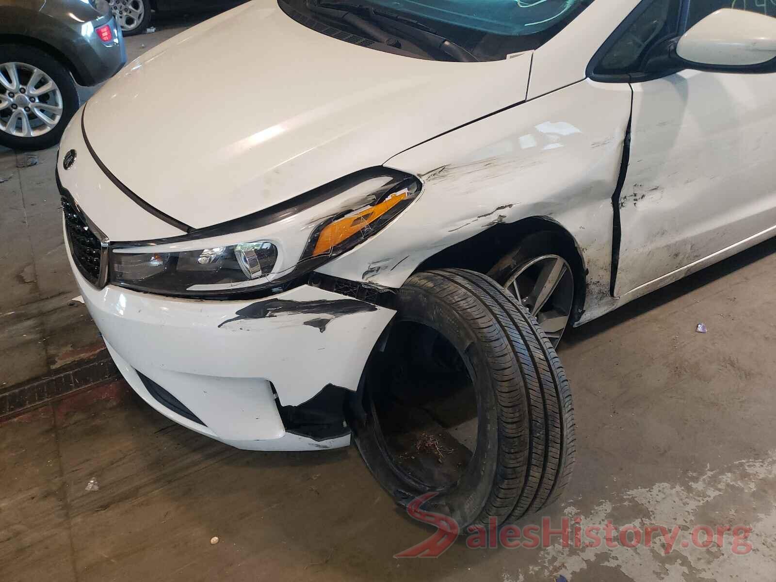 3KPFL4A78JE235467 2018 KIA FORTE