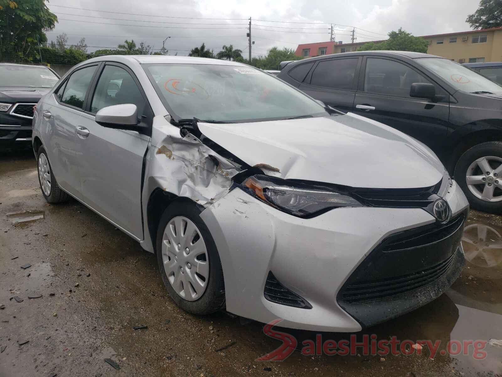 5YFBURHE7HP704568 2017 TOYOTA COROLLA