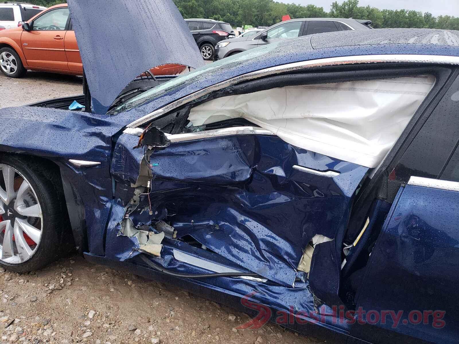 5YJ3E1EB3KF393088 2019 TESLA MODEL 3