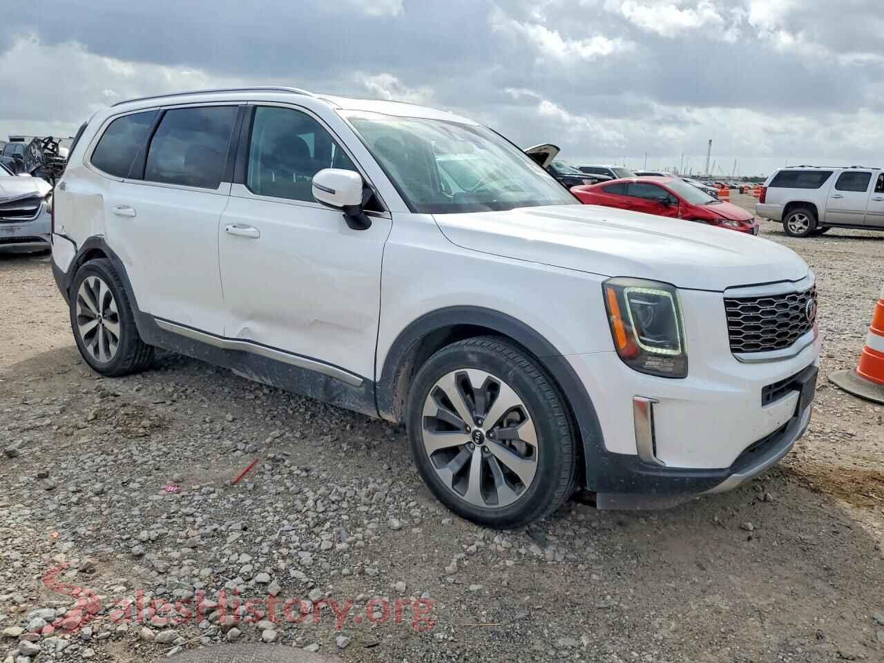 2020 KIA TELLURIDE VIN 5XYP64HC4LG003758, rear 3/4 view