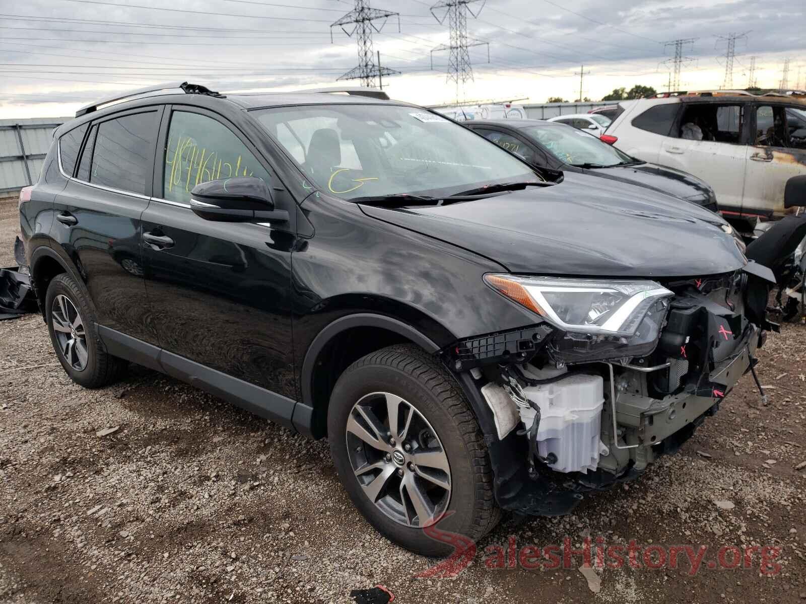 2T3RFREV1JW756707 2018 TOYOTA RAV4