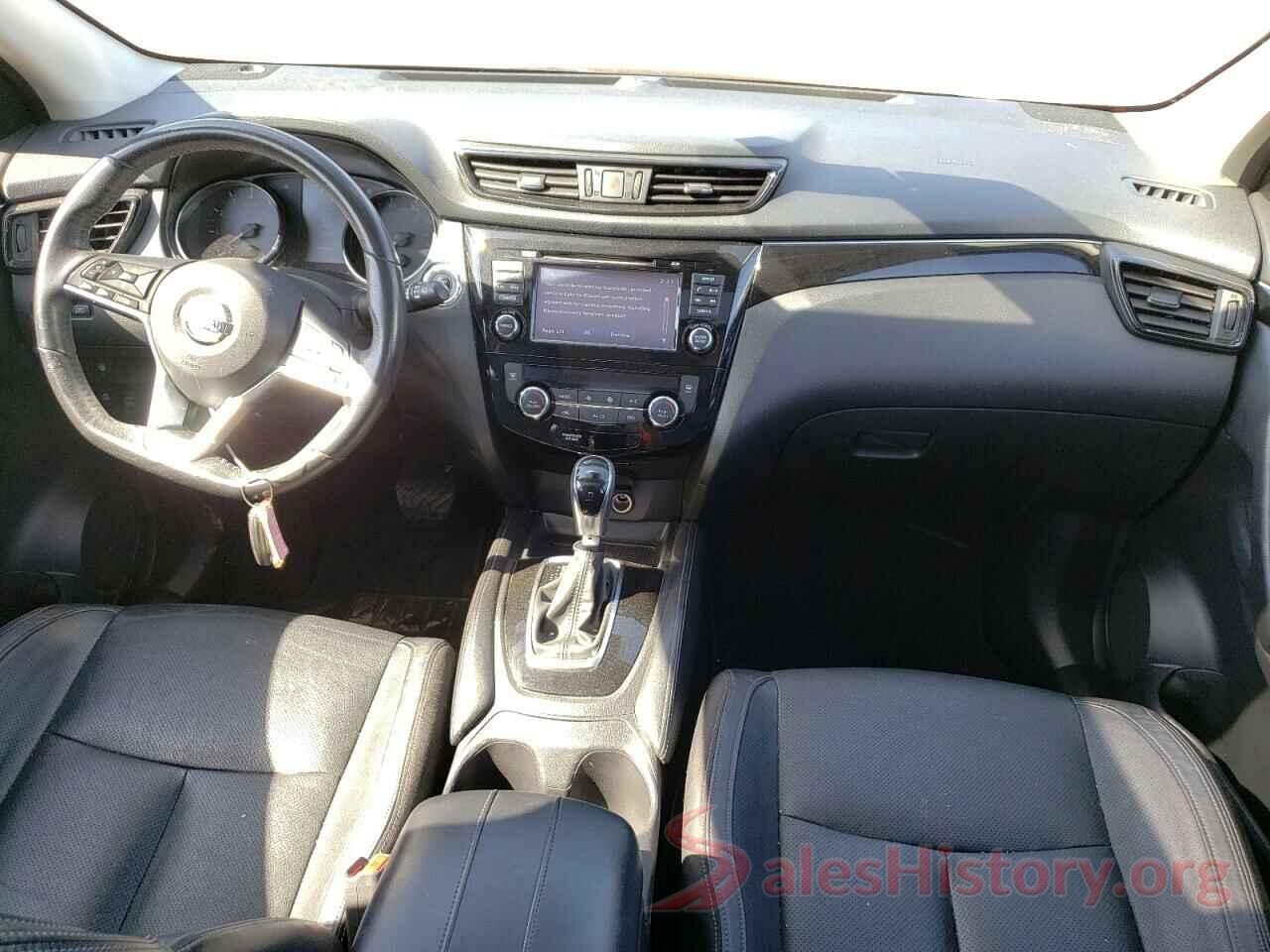 JN1BJ1CR1JW285850 2018 NISSAN ROGUE