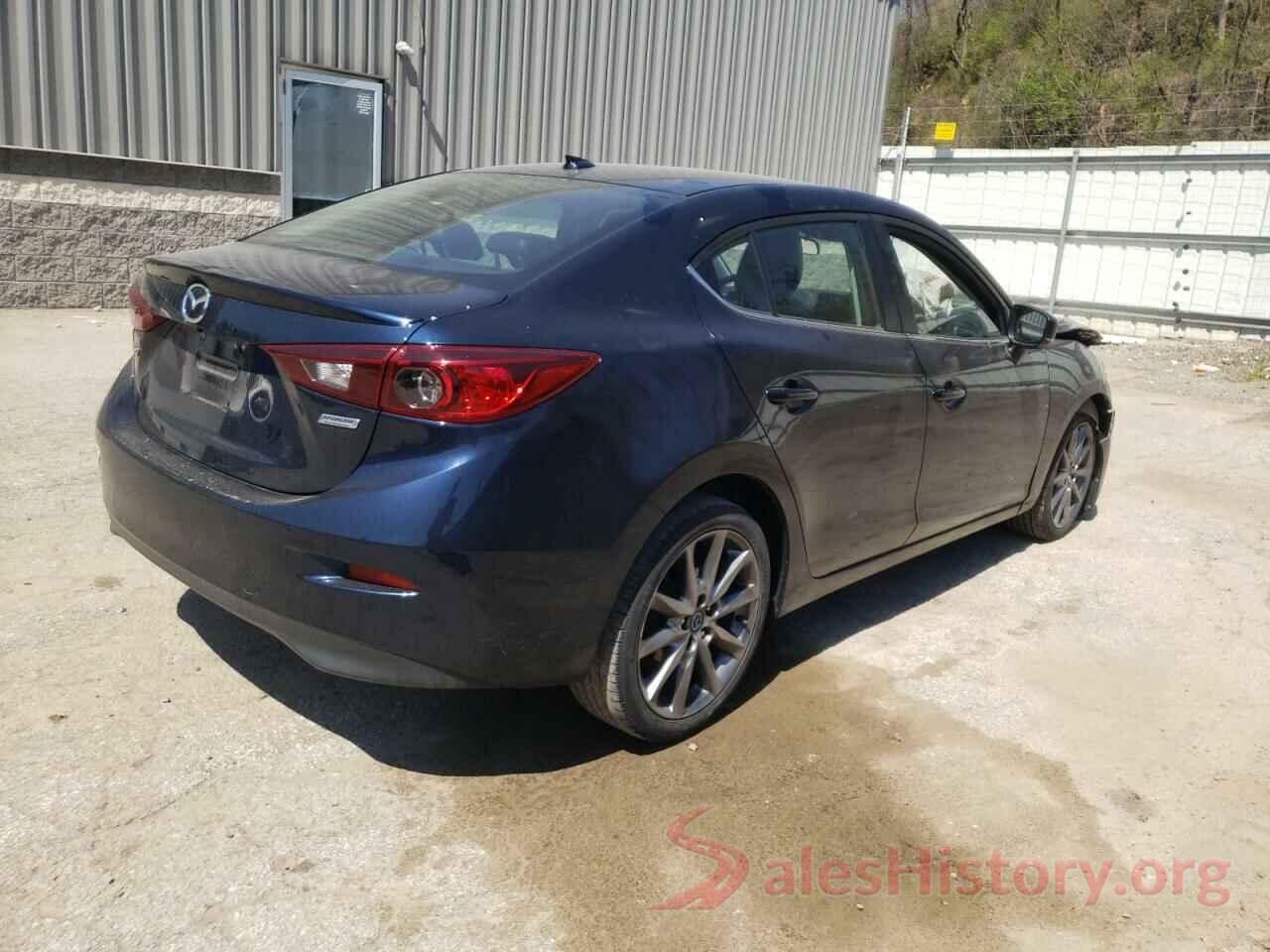 3MZBN1V30JM213514 2018 MAZDA 3