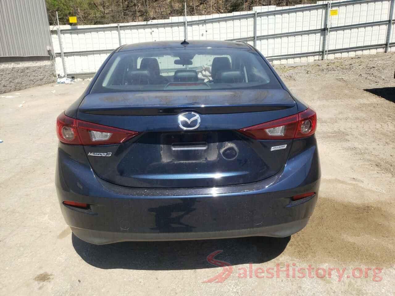 3MZBN1V30JM213514 2018 MAZDA 3