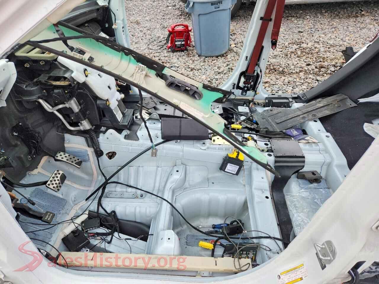 2021 JEEP CHEROKEE VIN 1C4RJFN94MC820181, engine bay