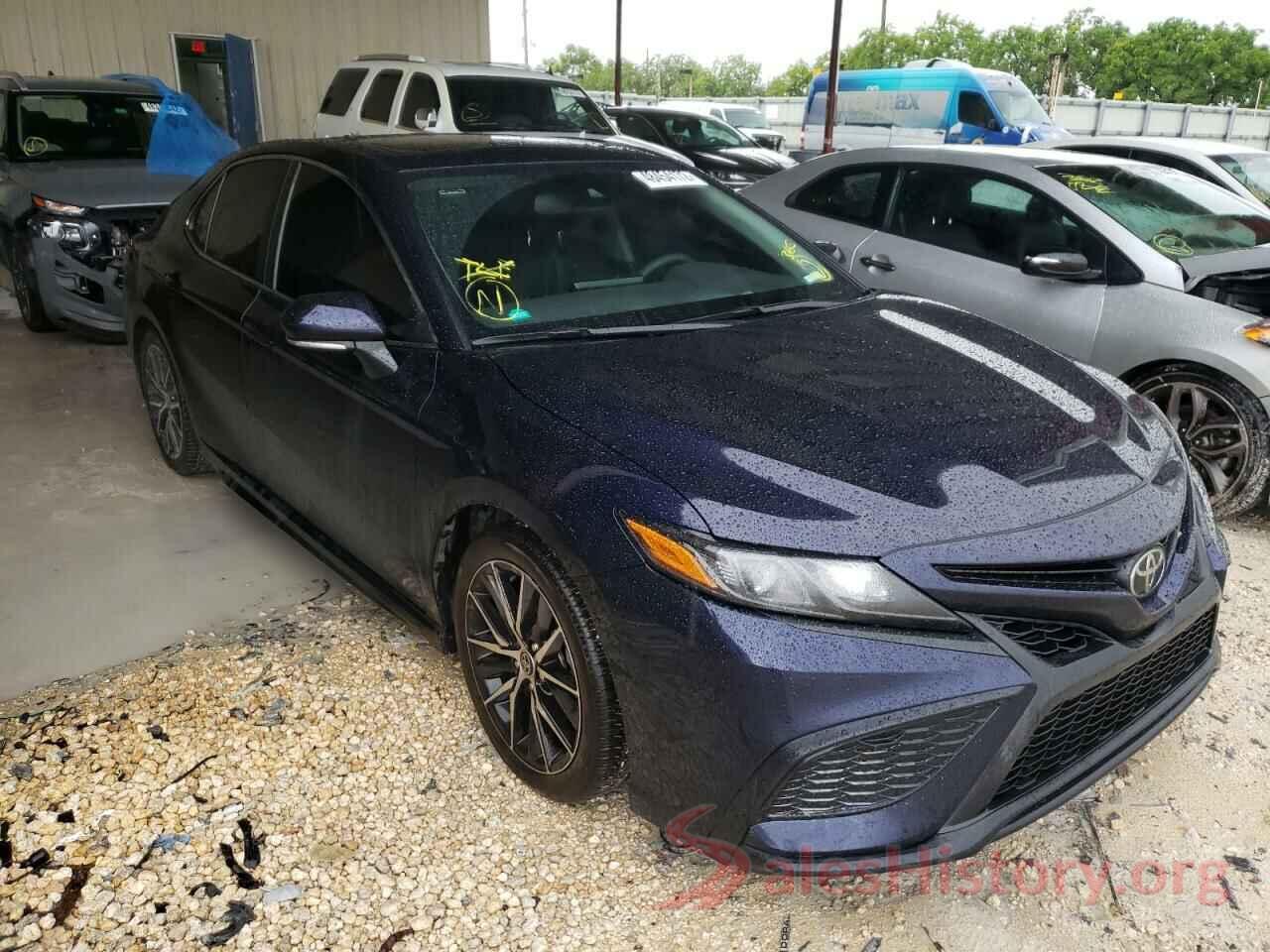 4T1T11AK6MU590859 2021 TOYOTA CAMRY