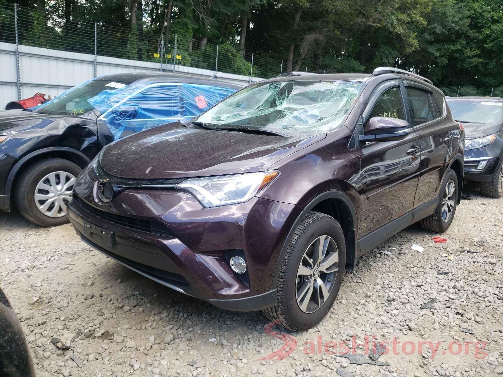 2T3WFREV6JW495271 2018 TOYOTA RAV4