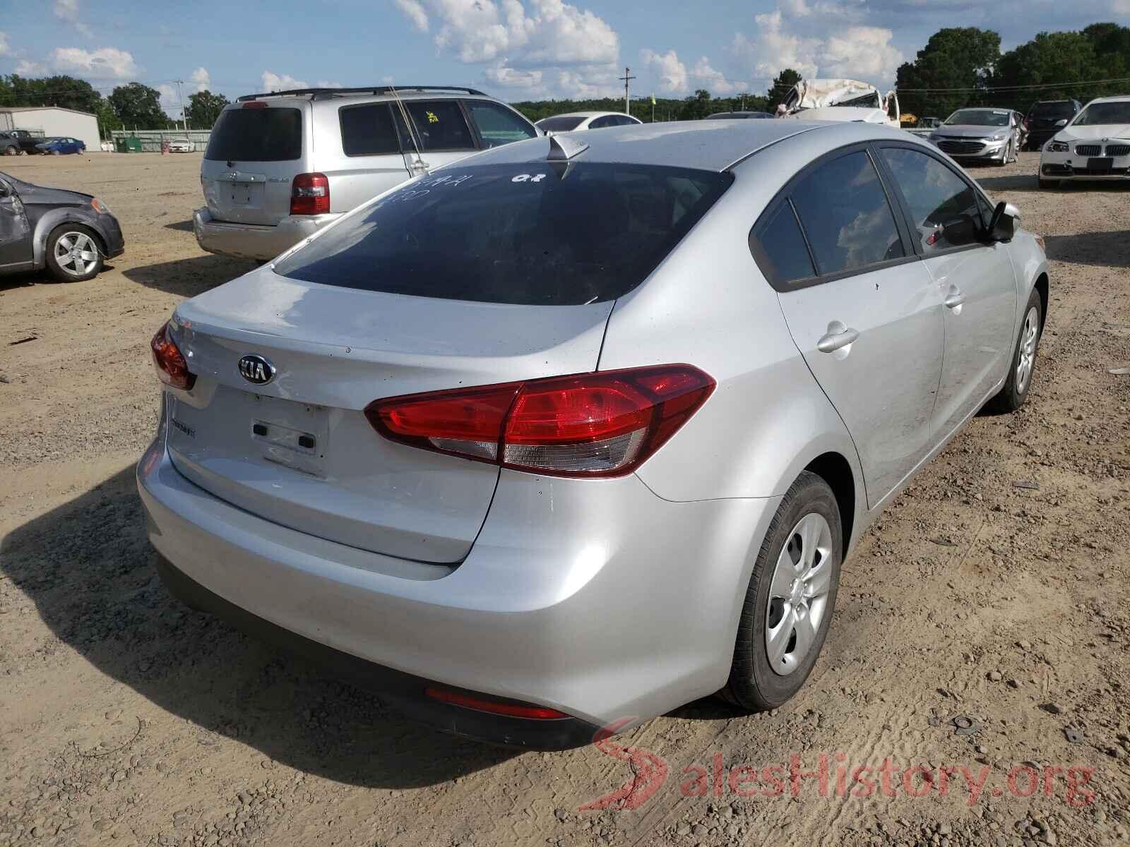 3KPFL4A71JE246200 2018 KIA FORTE