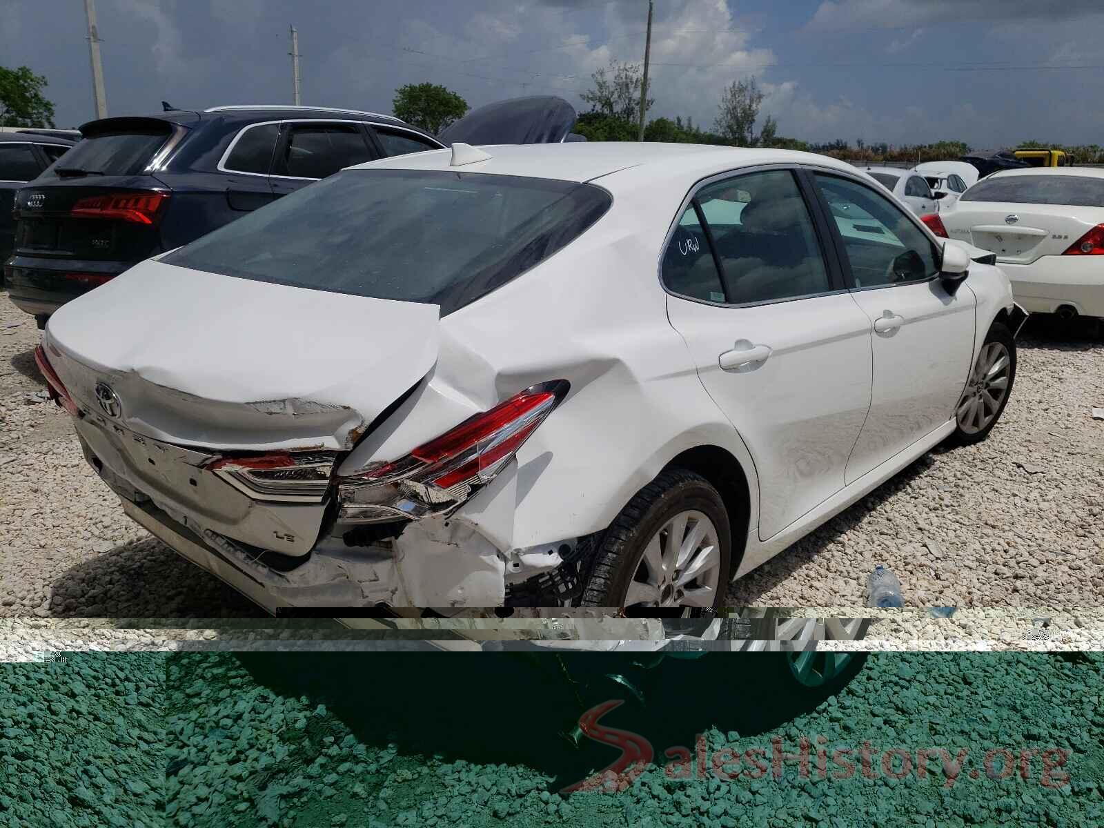 4T1B11HK1KU217484 2019 TOYOTA CAMRY