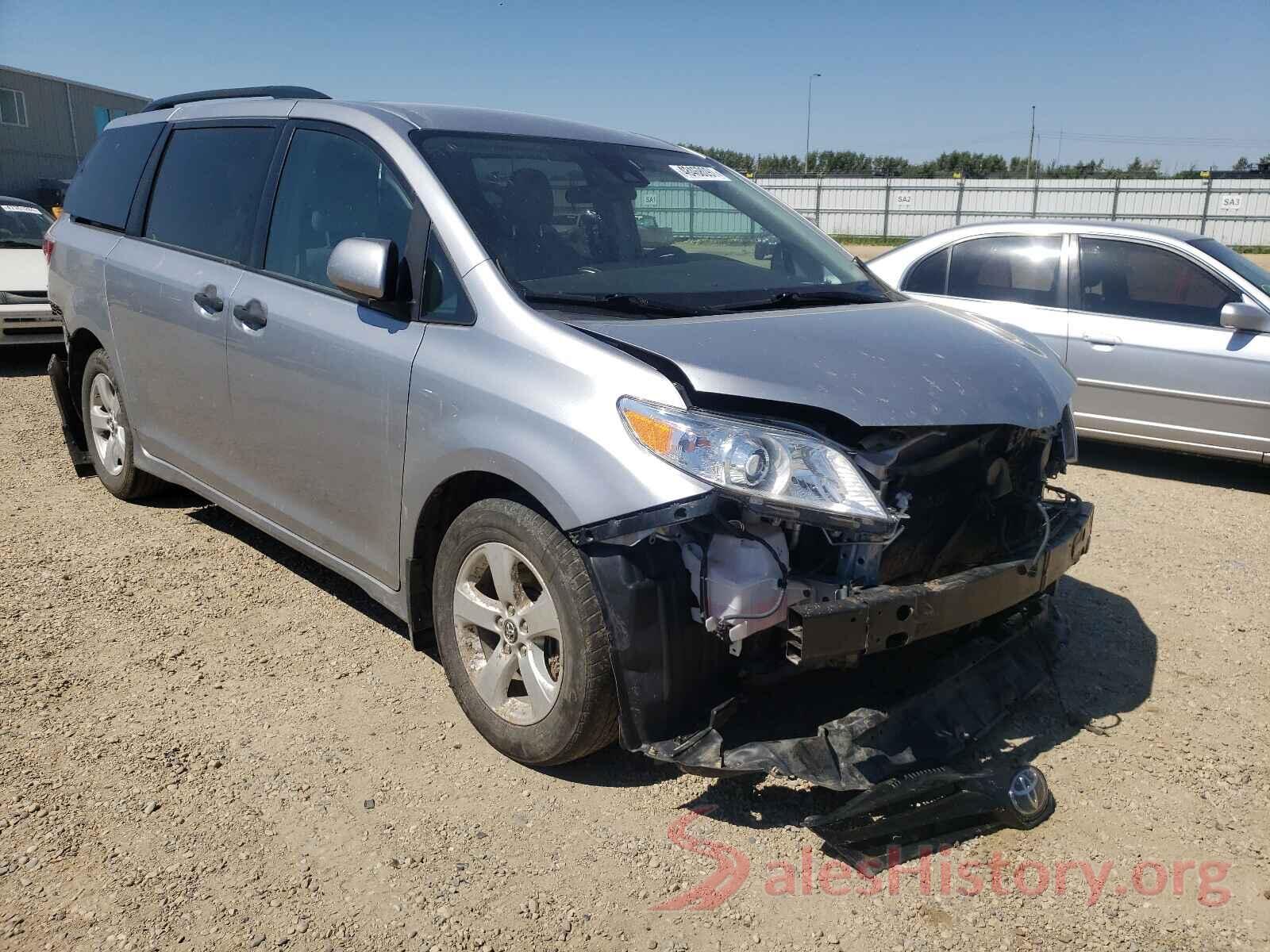 5TDZZ3DC9JS948561 2018 TOYOTA SIENNA