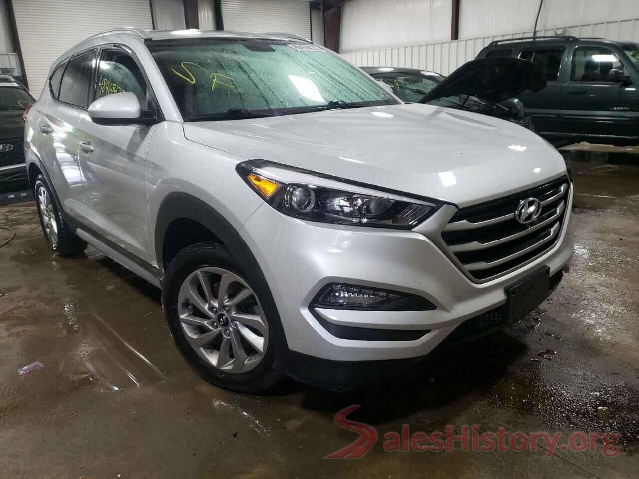 KM8J3CA49HU556581 2017 HYUNDAI TUCSON