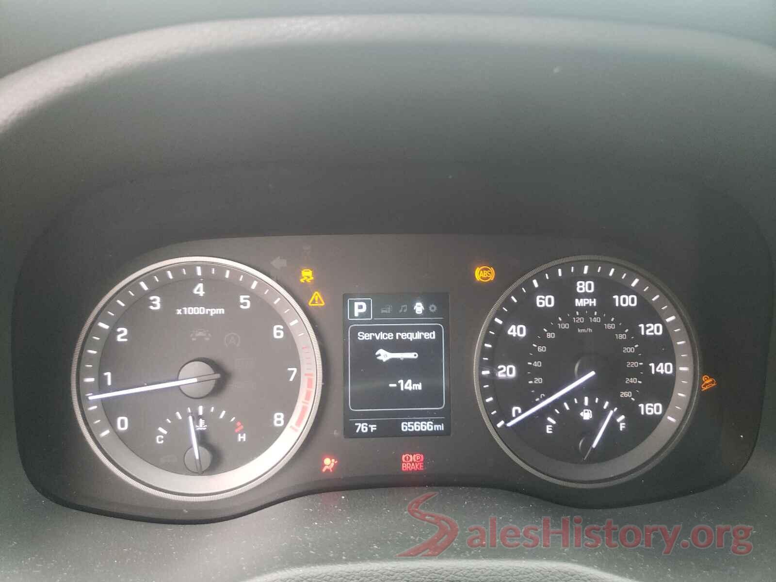 KM8J3CA20JU644777 2018 HYUNDAI TUCSON