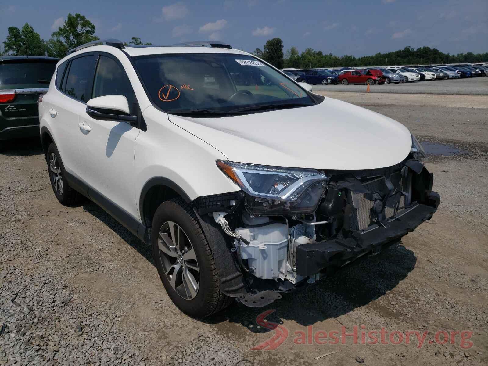 JTMWFREV9HJ700803 2017 TOYOTA RAV4