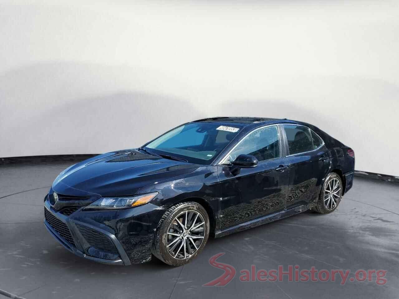 4T1G11AK9MU468868 2021 TOYOTA CAMRY