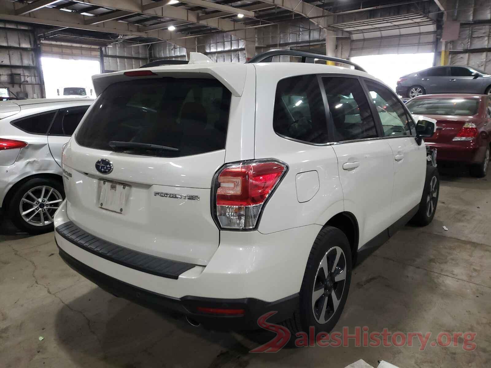 JF2SJARC3JH561516 2018 SUBARU FORESTER