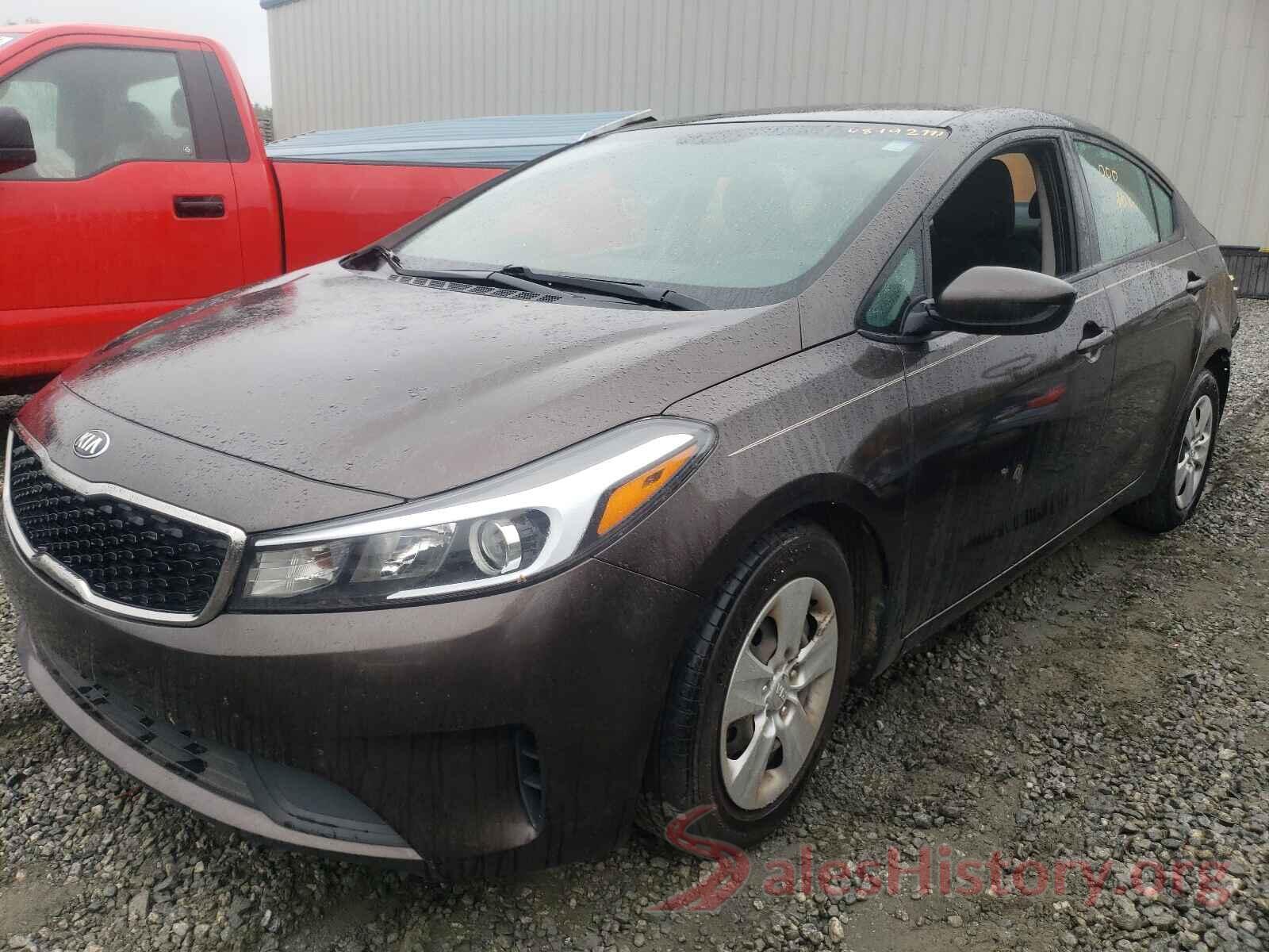 3KPFK4A72HE076068 2017 KIA FORTE