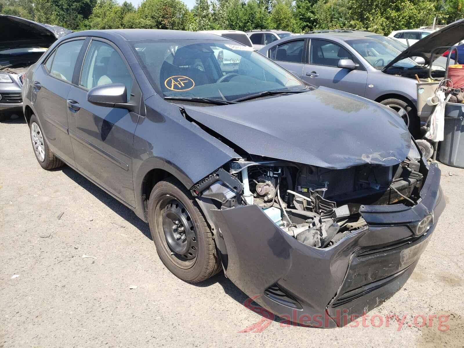 2T1BURHE8JC033904 2018 TOYOTA COROLLA