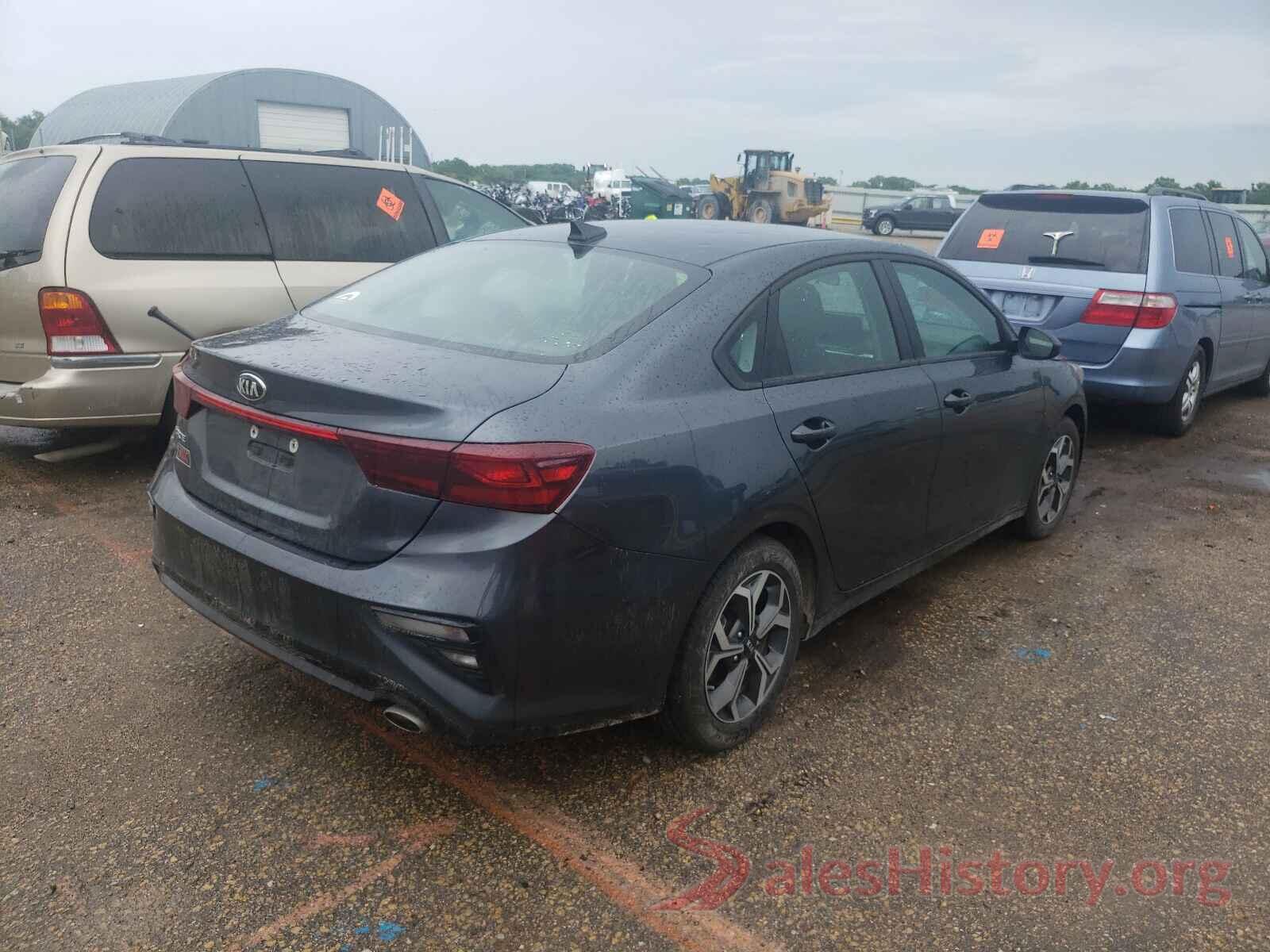 3KPF24AD9ME273979 2021 KIA FORTE