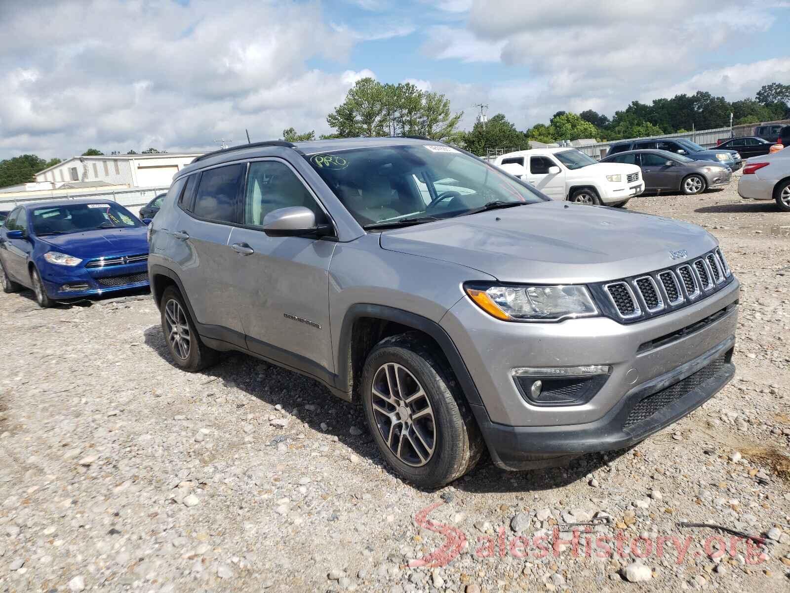 3C4NJCBB1JT186526 2018 JEEP COMPASS