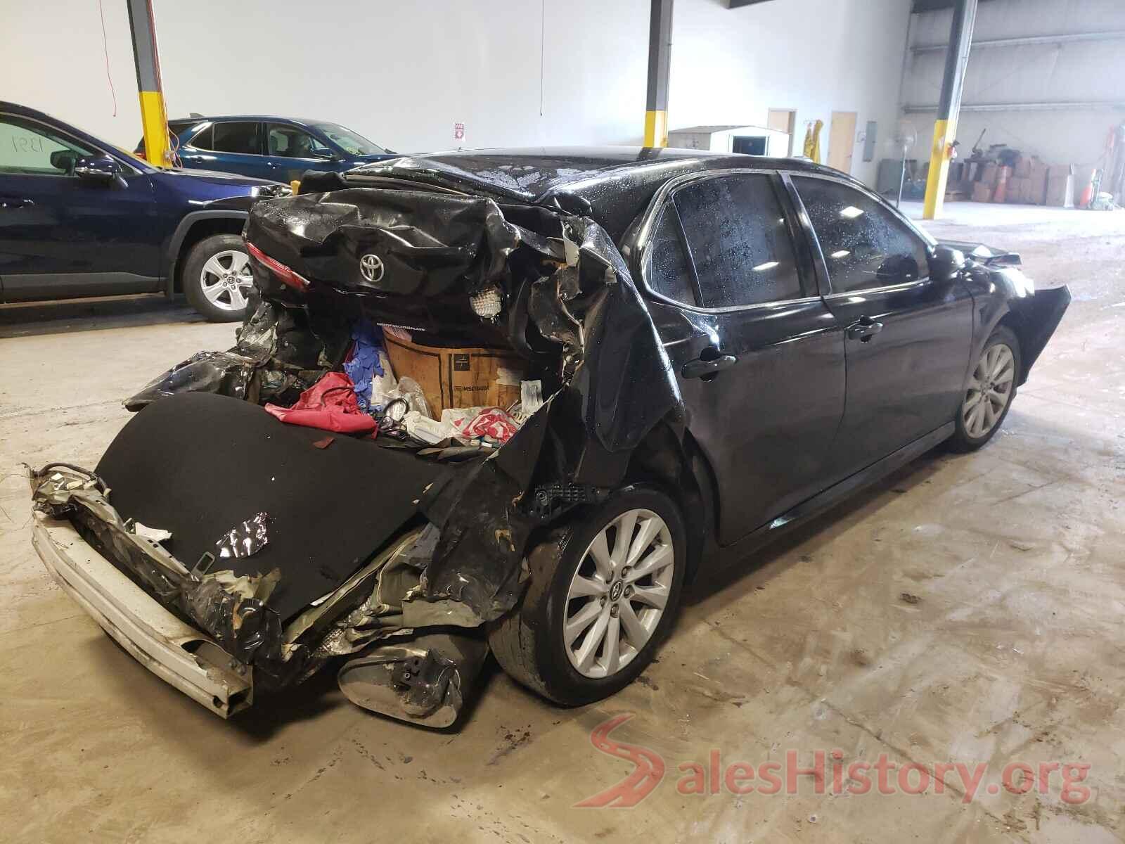 4T1B11HK7JU582931 2018 TOYOTA CAMRY