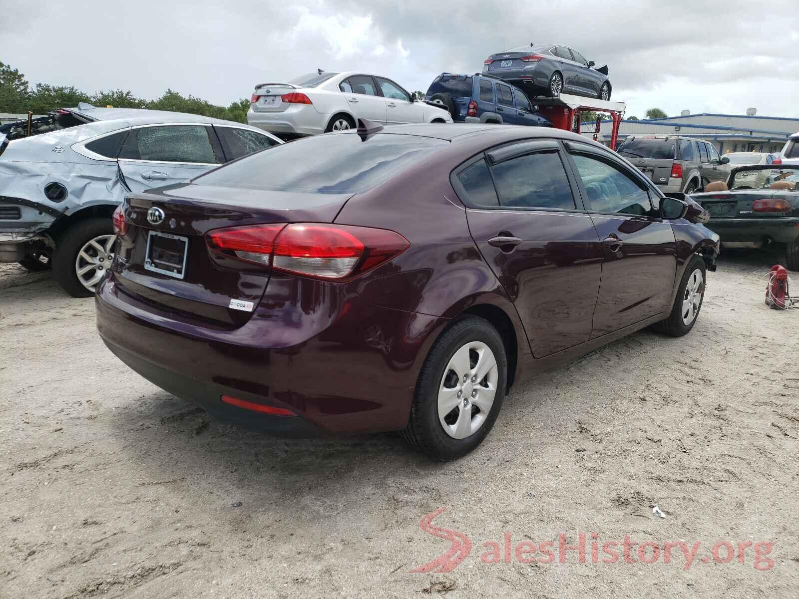 3KPFL4A72JE192390 2018 KIA FORTE