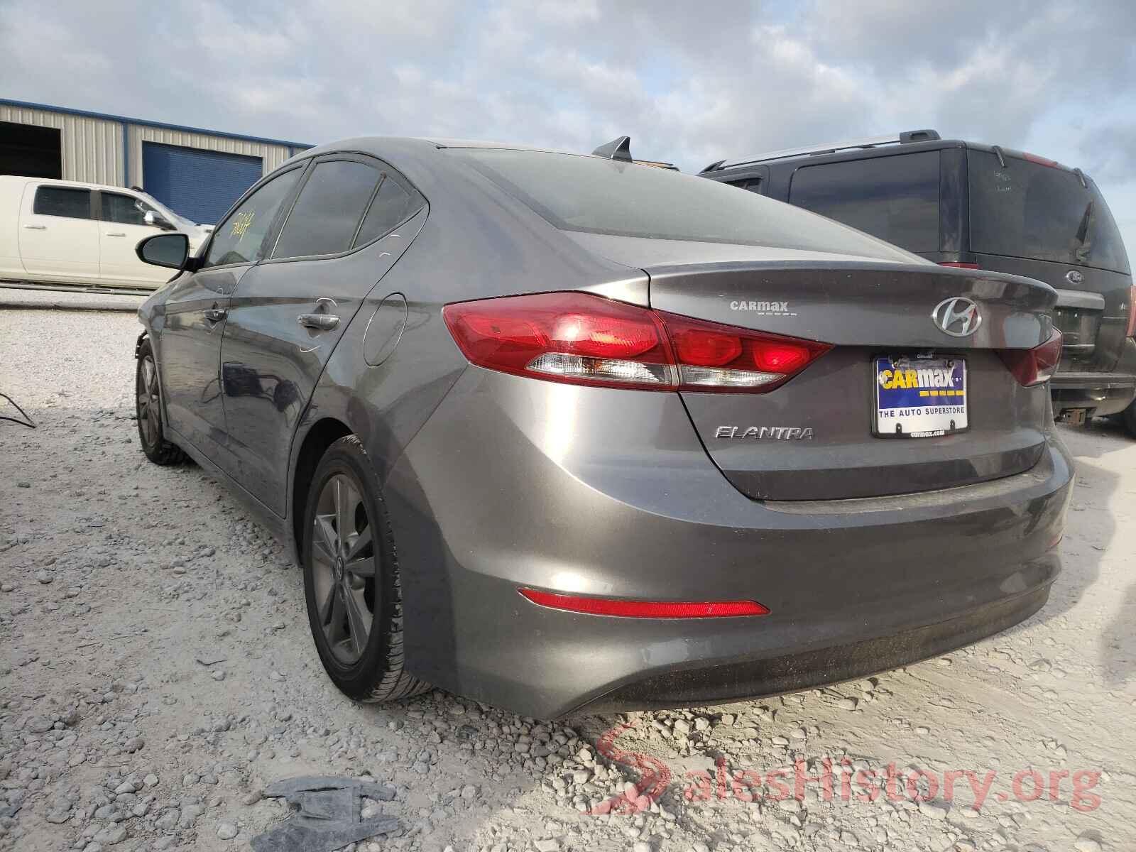 5NPD84LF2JH245811 2018 HYUNDAI ELANTRA