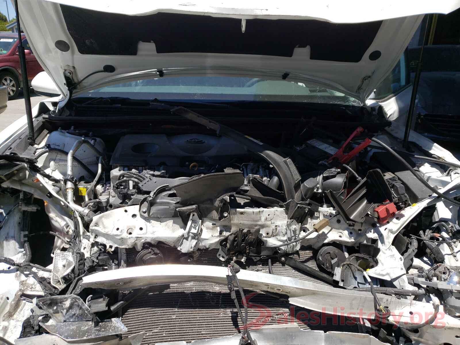 4T1B11HK2KU255922 2019 TOYOTA CAMRY