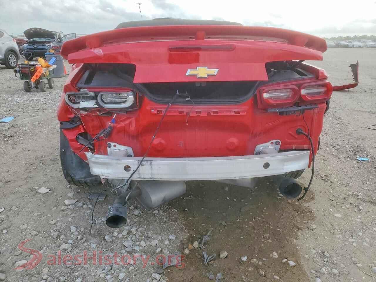 2020 CHEVROLET CAMARO VIN 1G1FB3DS4L0105428, left side view