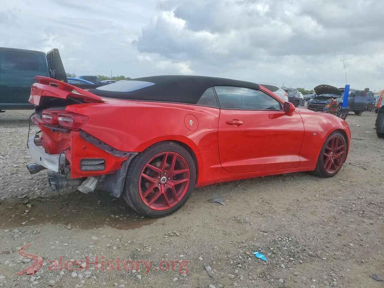 2020 CHEVROLET CAMARO VIN 1G1FB3DS4L0105428, right side view