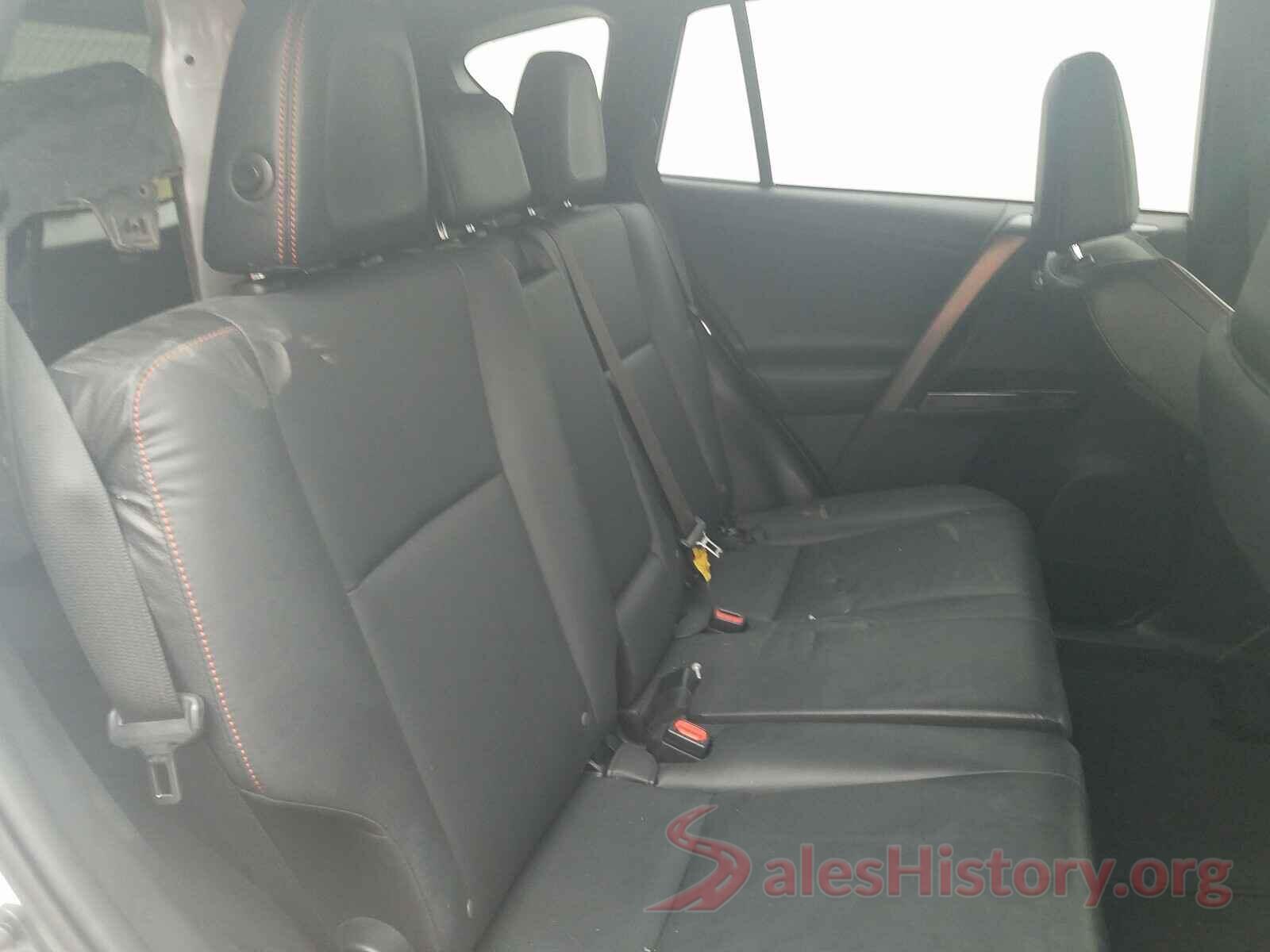 JTMJFREV4HJ701660 2017 TOYOTA RAV4