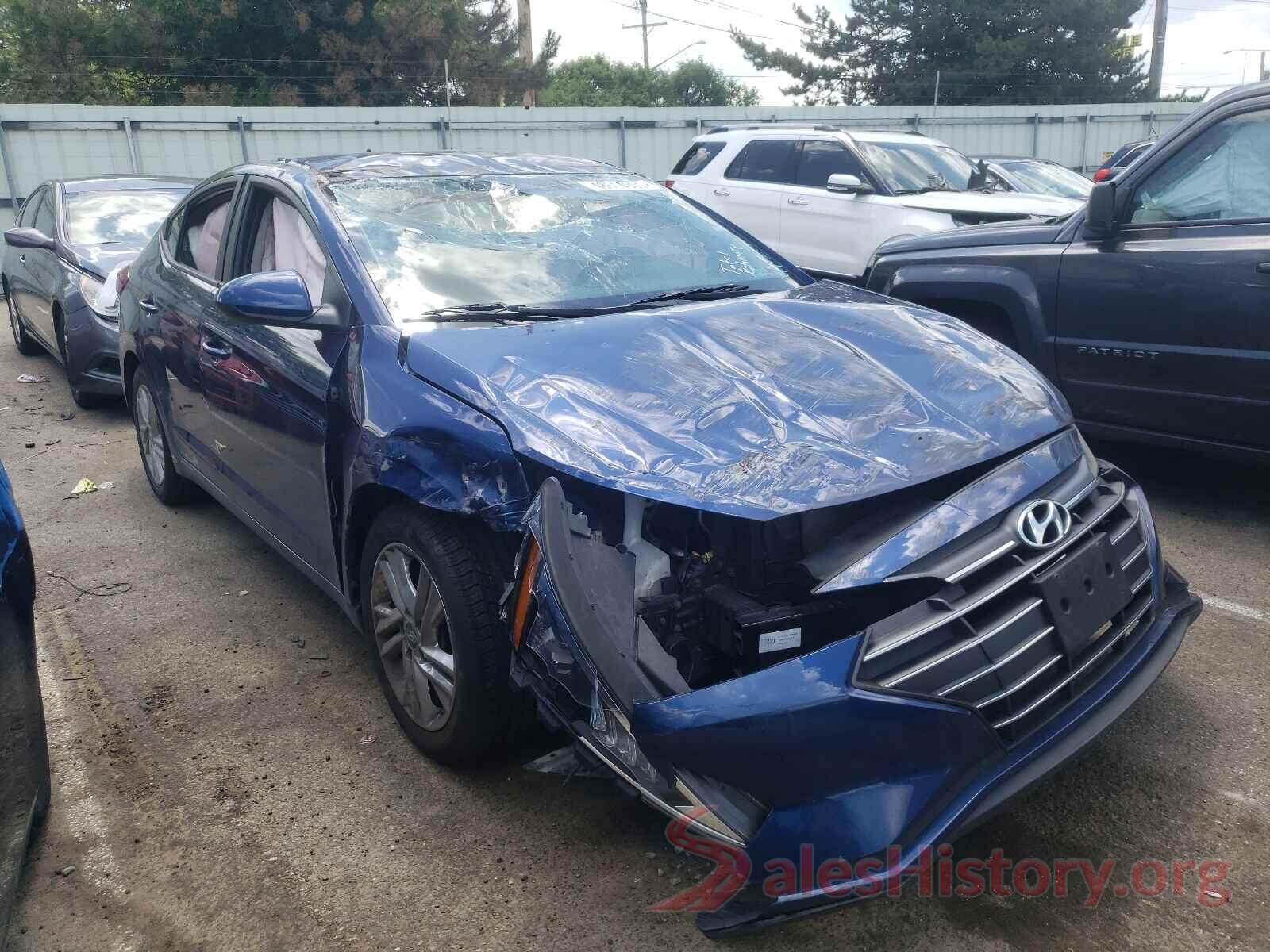 5NPD84LF0KH486011 2019 HYUNDAI ELANTRA