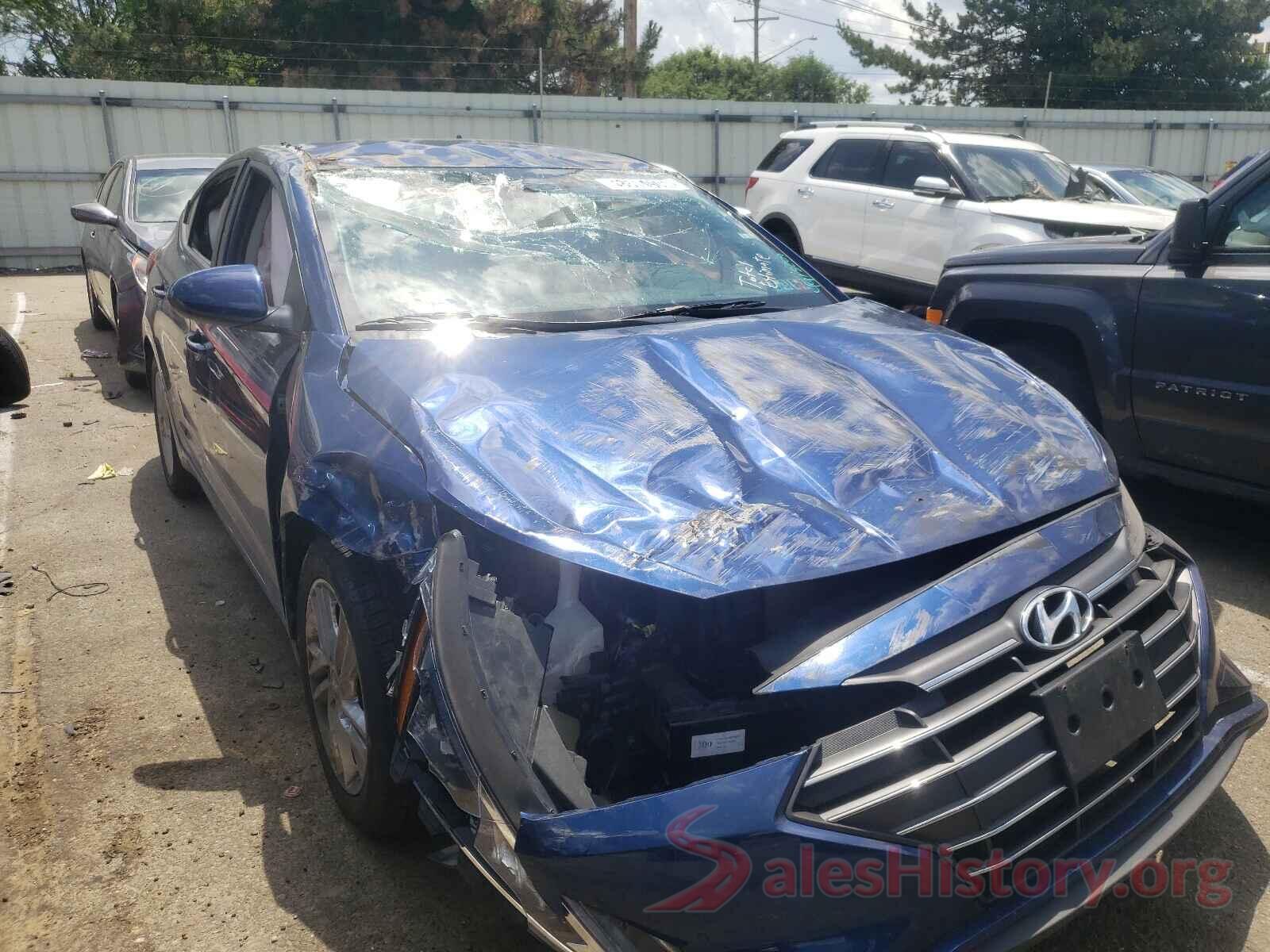 5NPD84LF0KH486011 2019 HYUNDAI ELANTRA