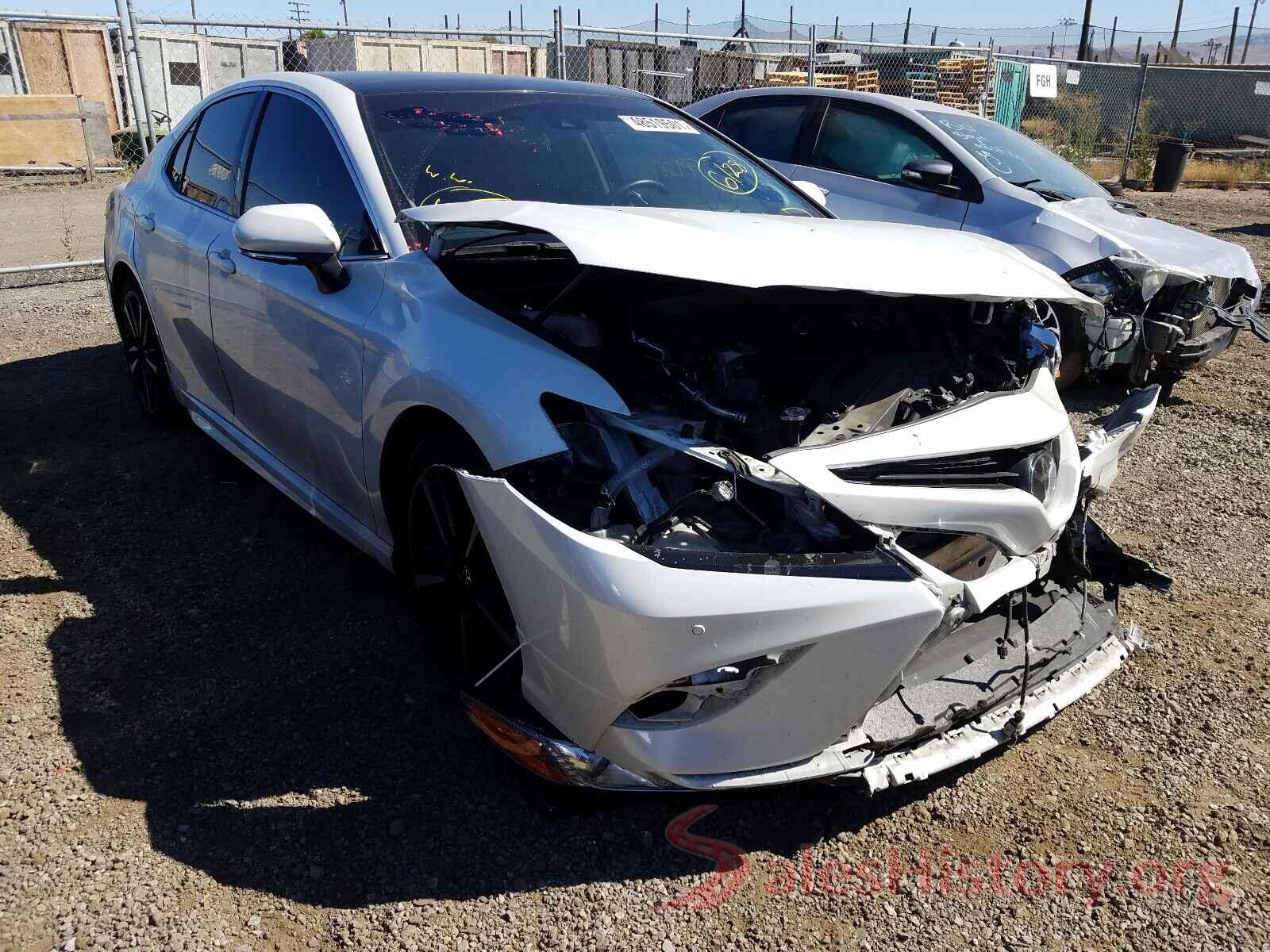 4T1B61HKXJU120381 2018 TOYOTA CAMRY