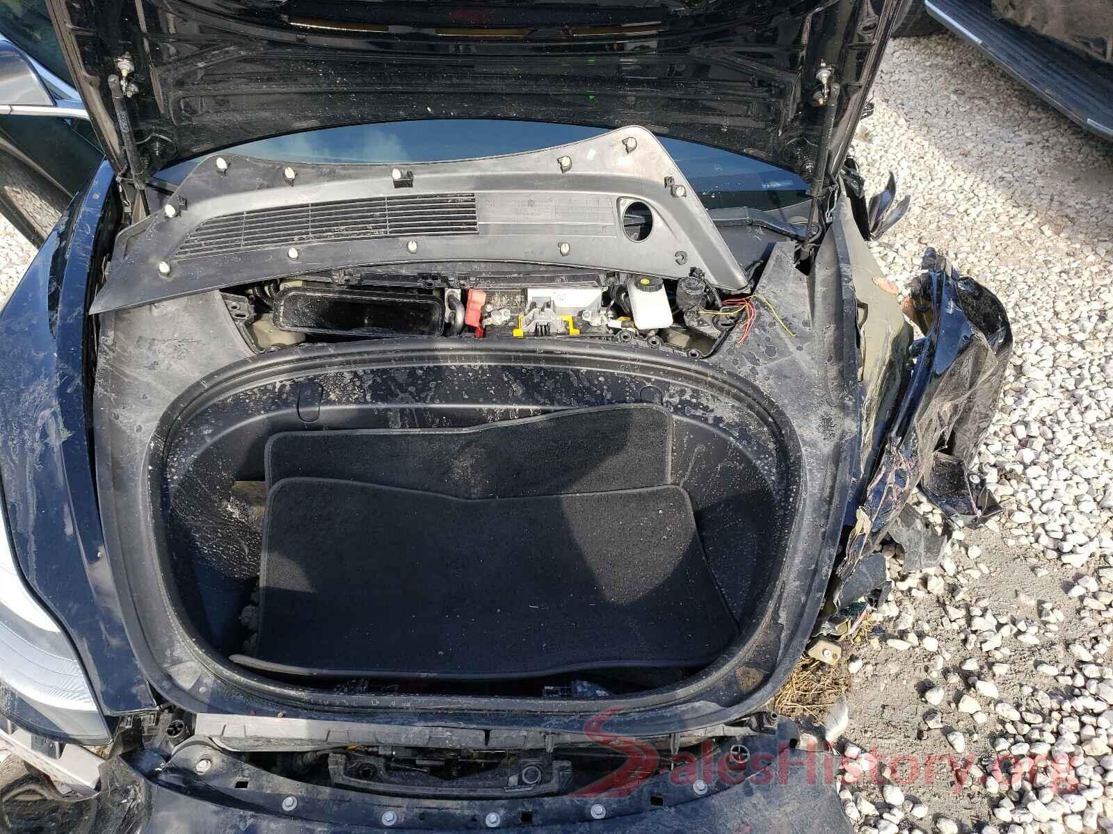 5YJ3E1EB9KF390700 2019 TESLA MODEL 3