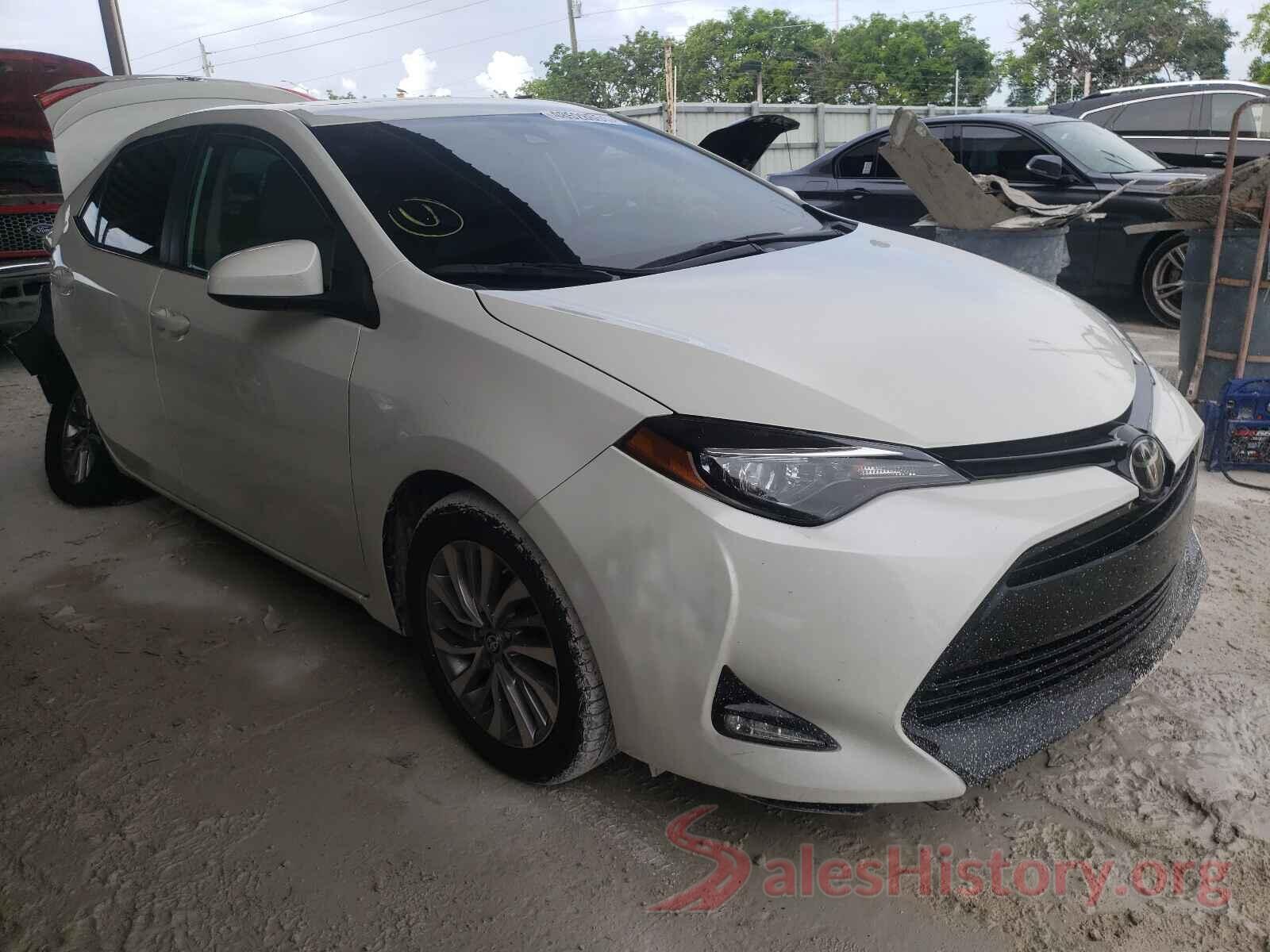 5YFBPRHE3JP821139 2018 TOYOTA COROLLA