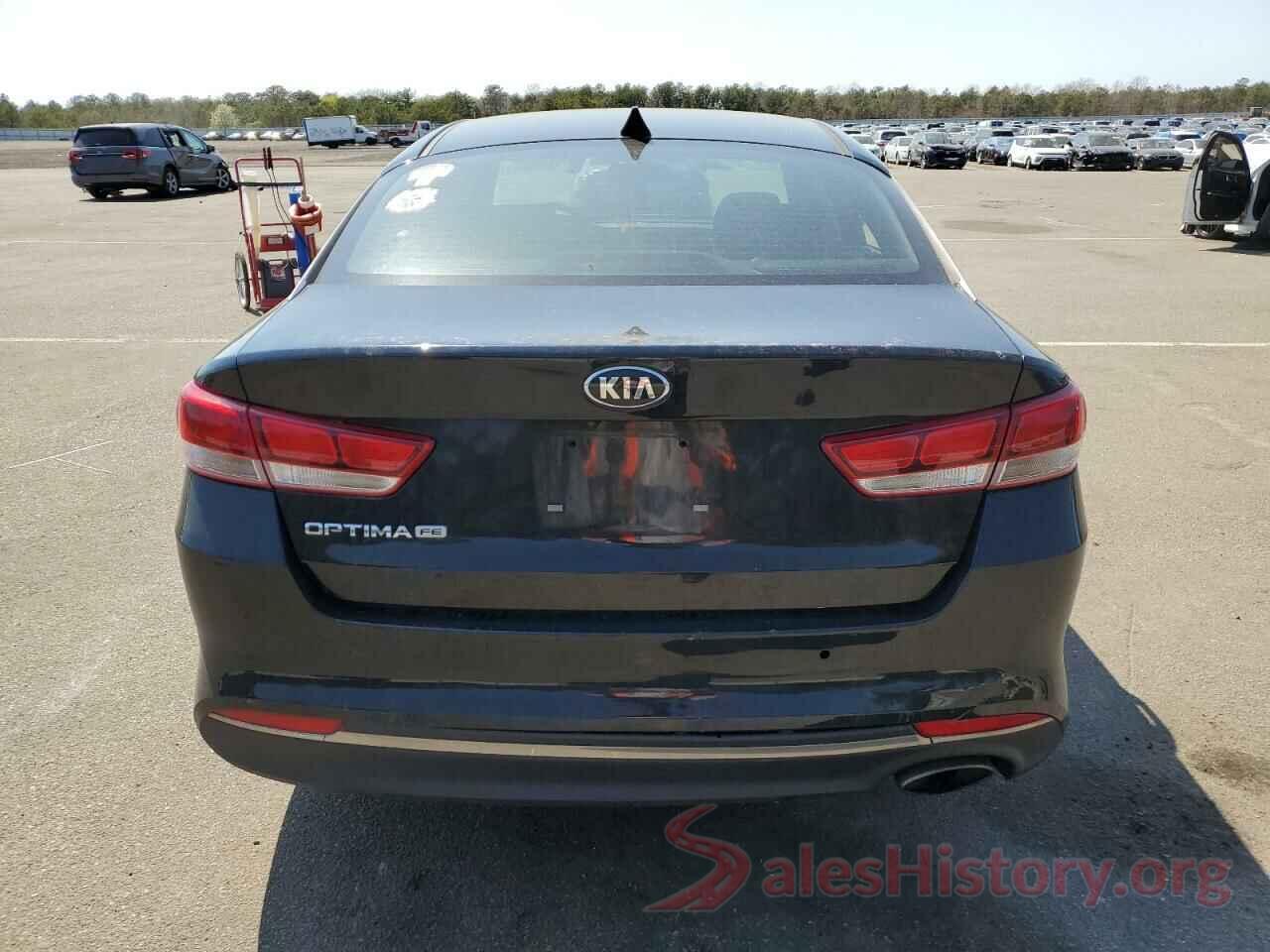 5XXGT4L32JG230285 2018 KIA OPTIMA