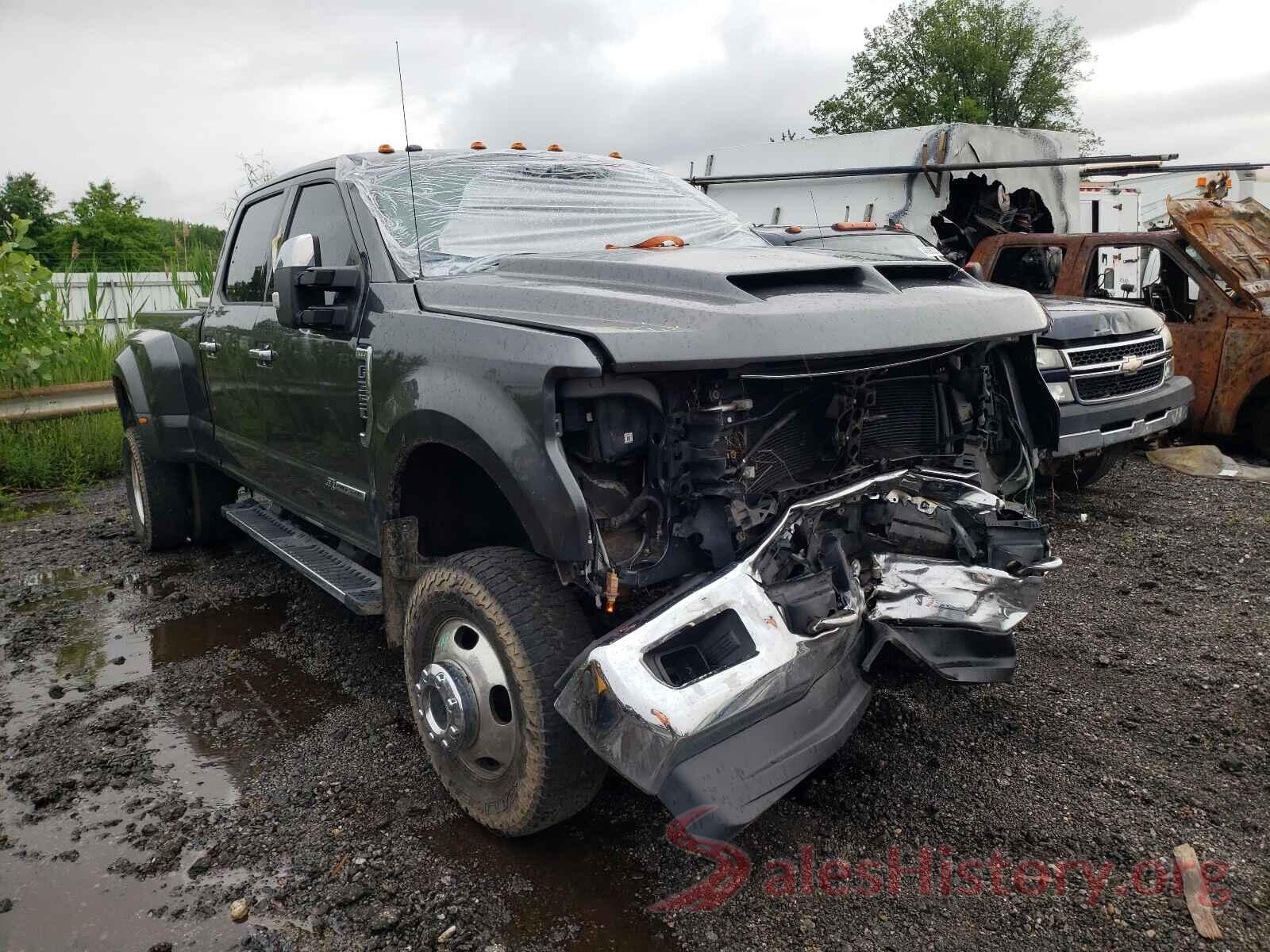 1FT8W3DT4HEE54824 2017 FORD F350