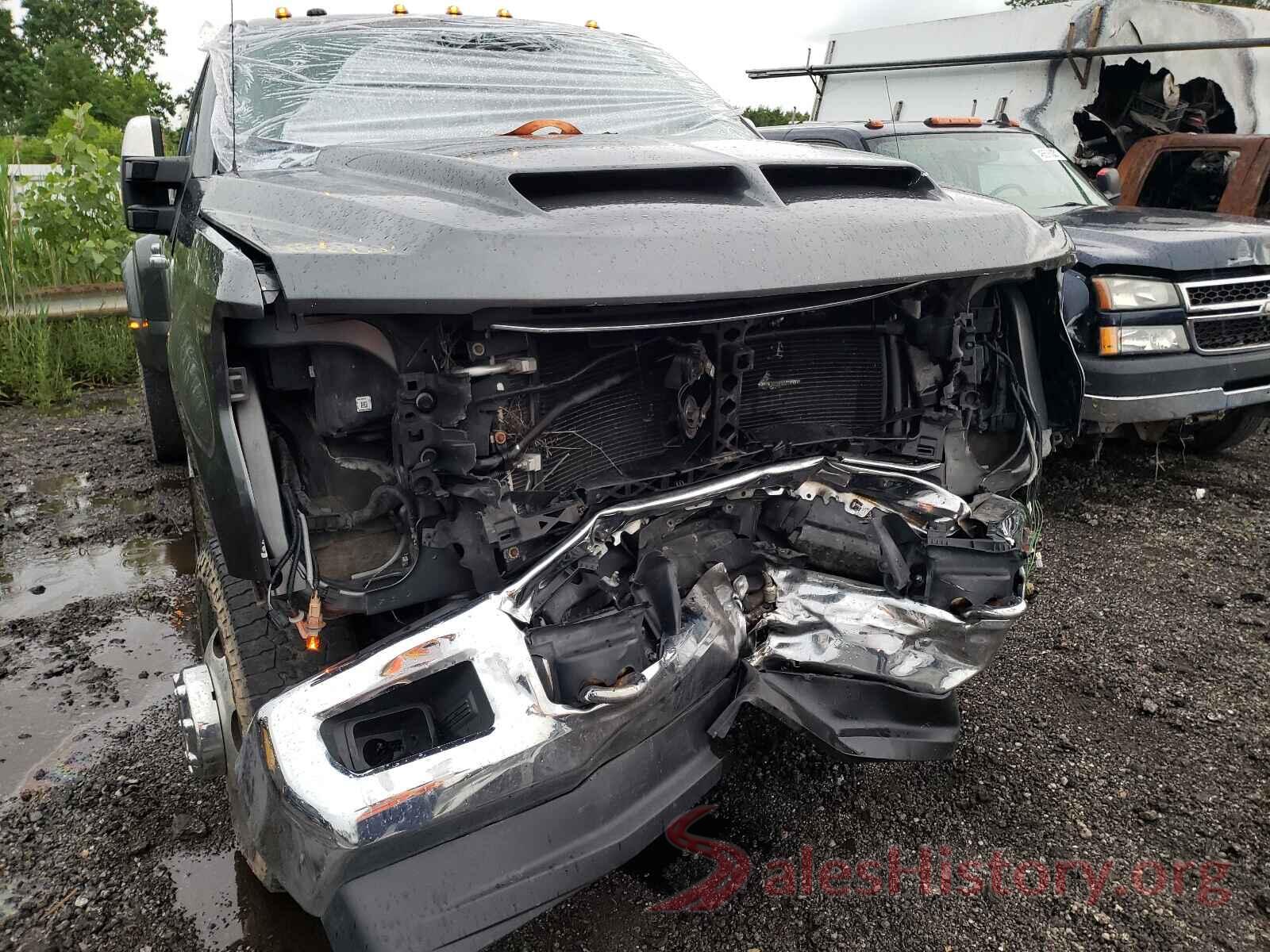 1FT8W3DT4HEE54824 2017 FORD F350