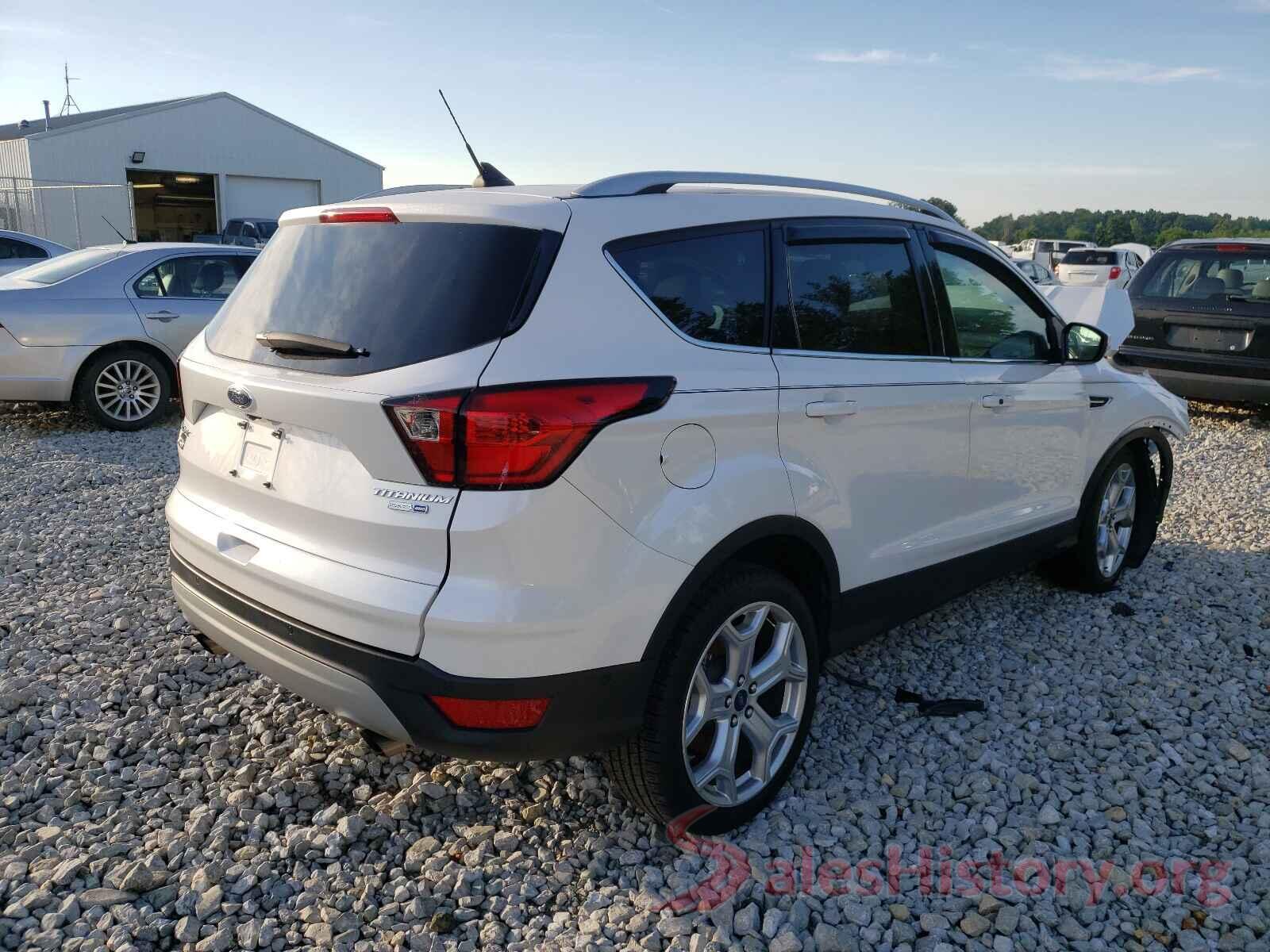 1FMCU9J90KUA53419 2019 FORD ESCAPE