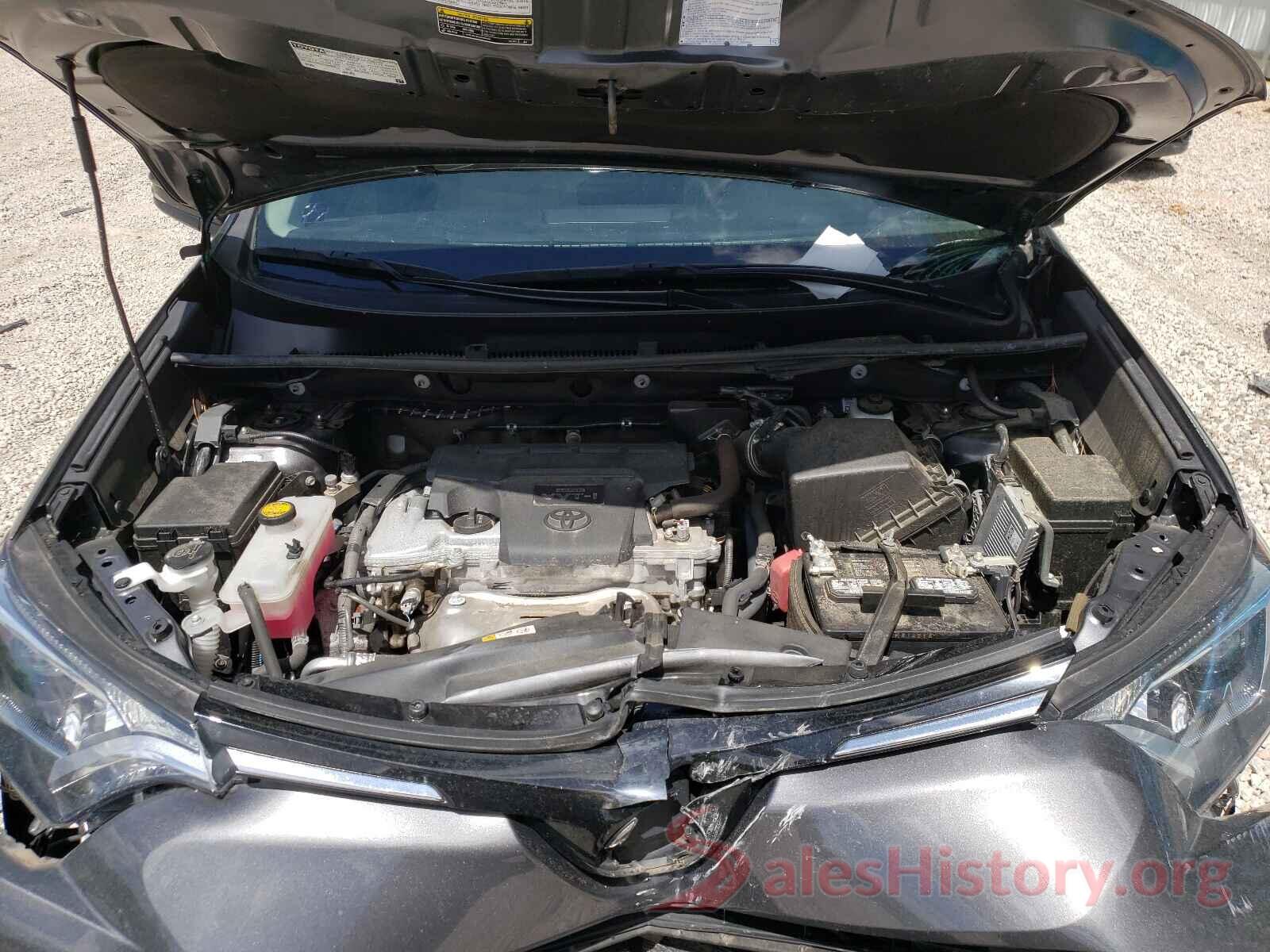 2T3WFREV7JW519495 2018 TOYOTA RAV4