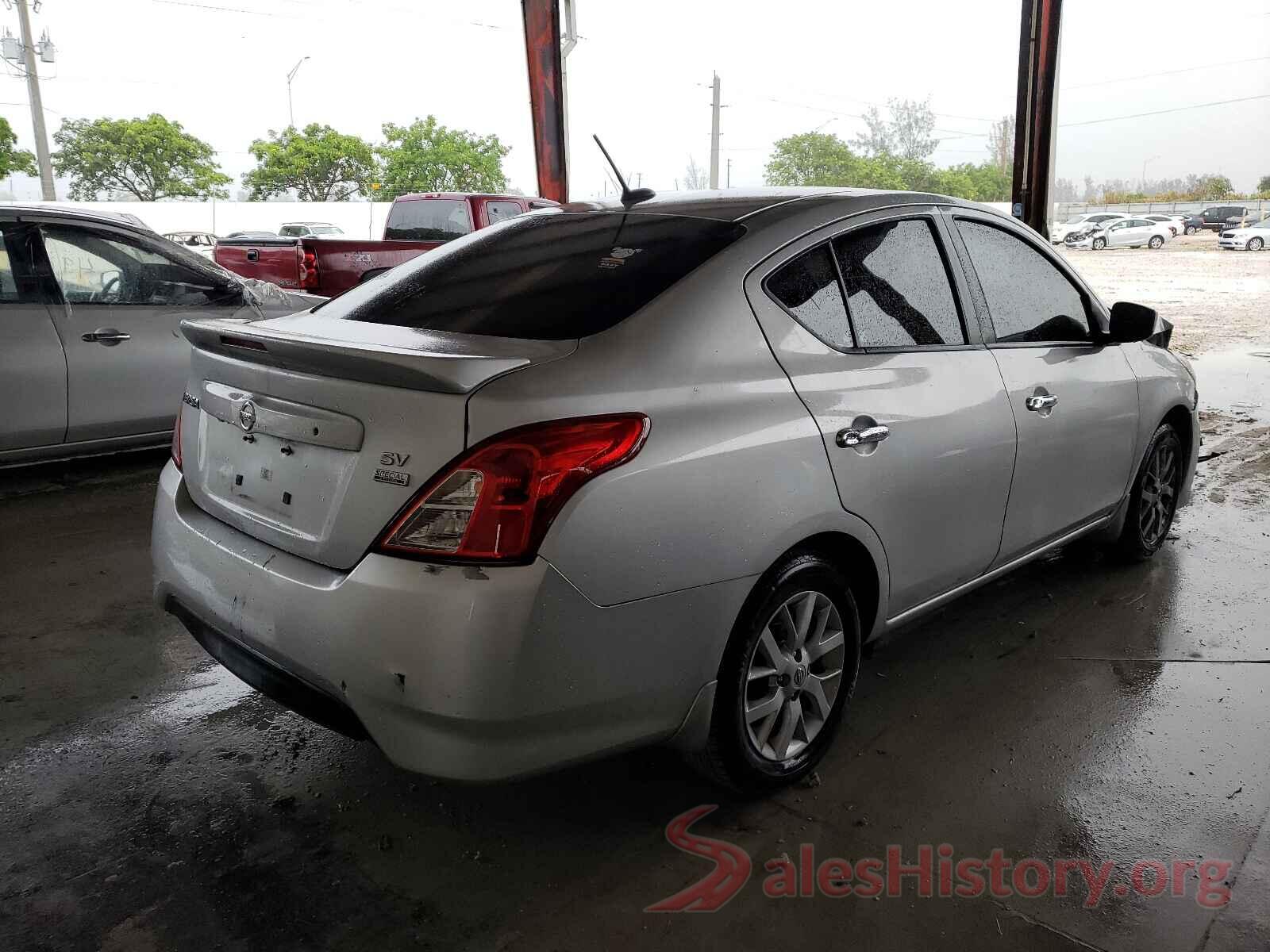 3N1CN7AP7HL822878 2017 NISSAN VERSA